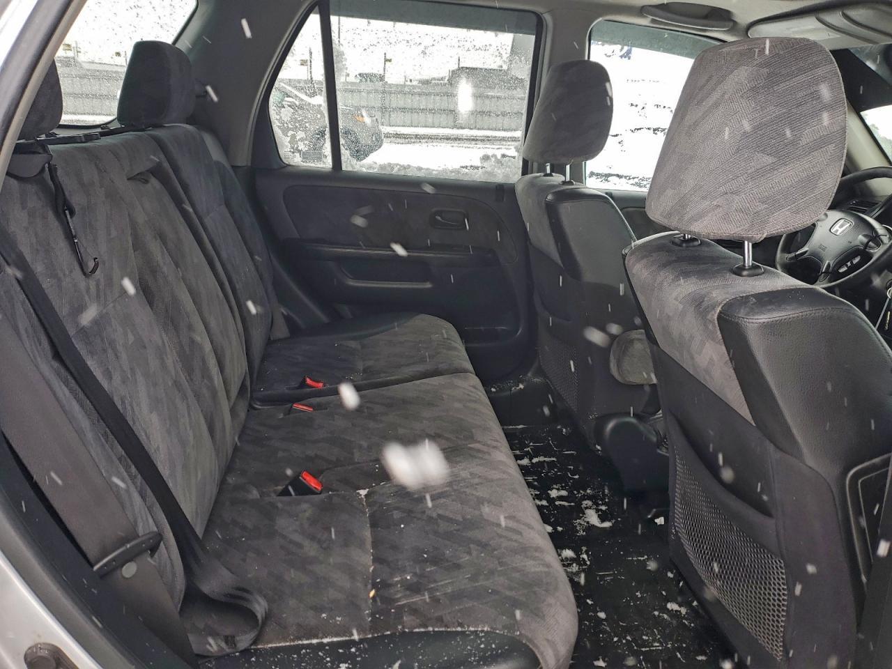 2004 HONDA CR-V