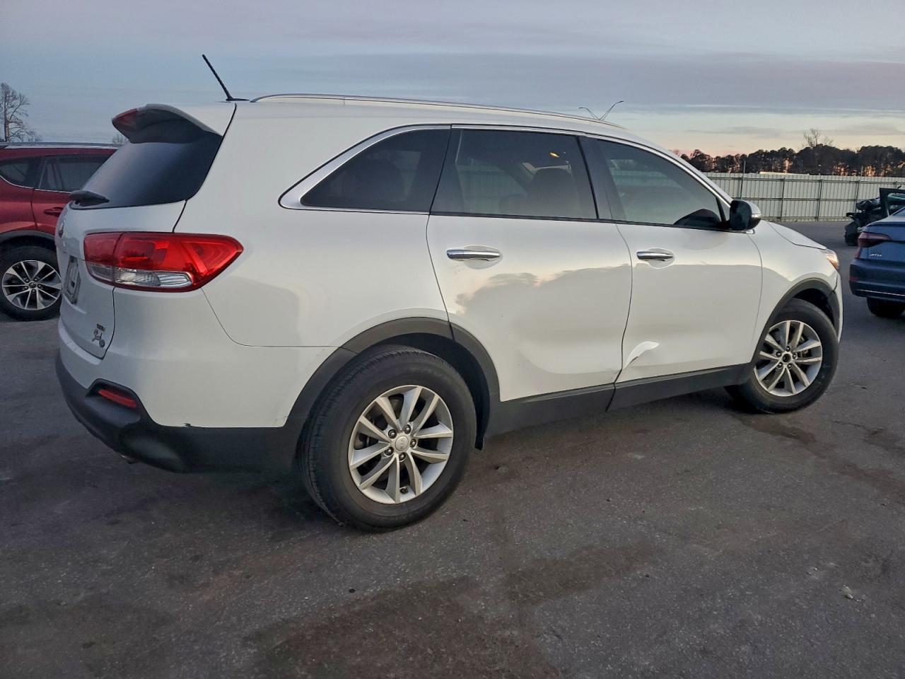 2017 KIA SORENTO