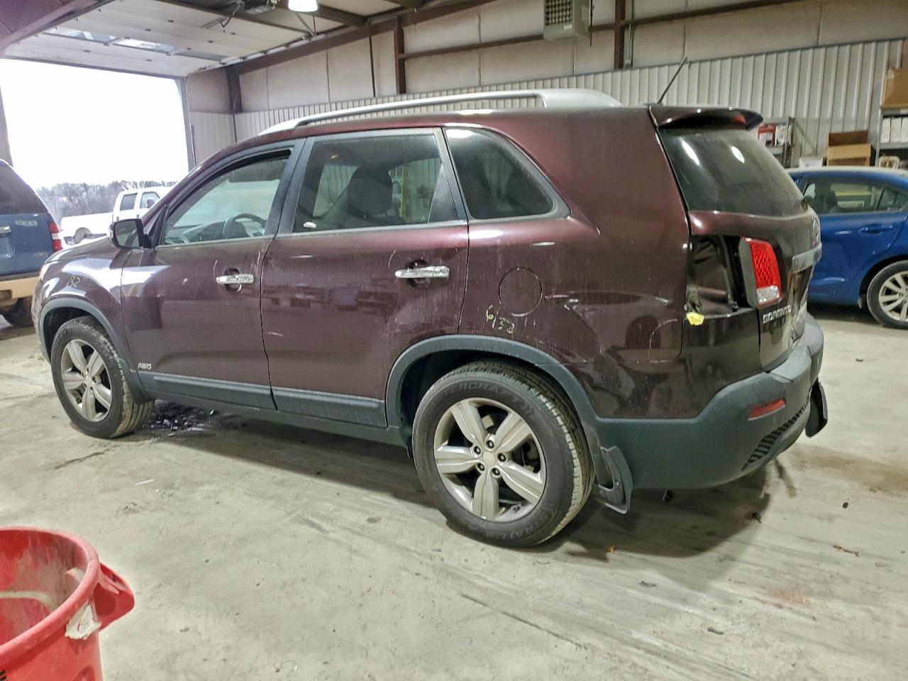 2013 KIA SORENTO