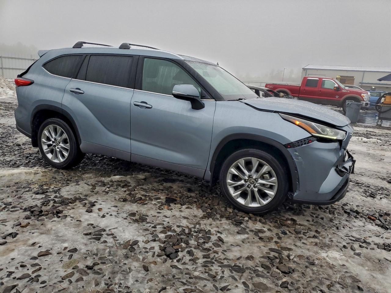 2022 TOYOTA HIGHLANDER