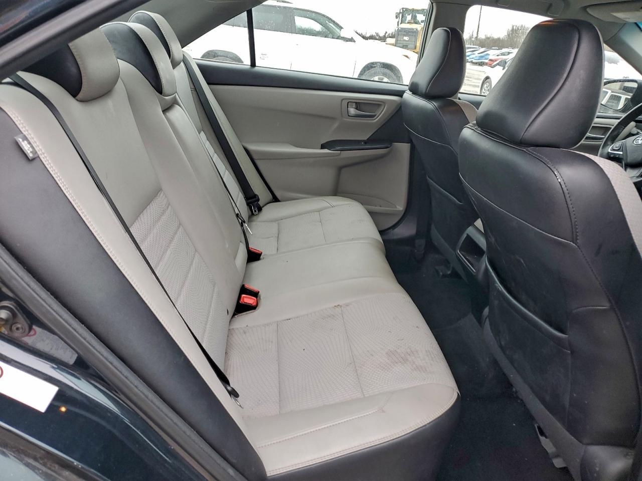 2017 TOYOTA CAMRY