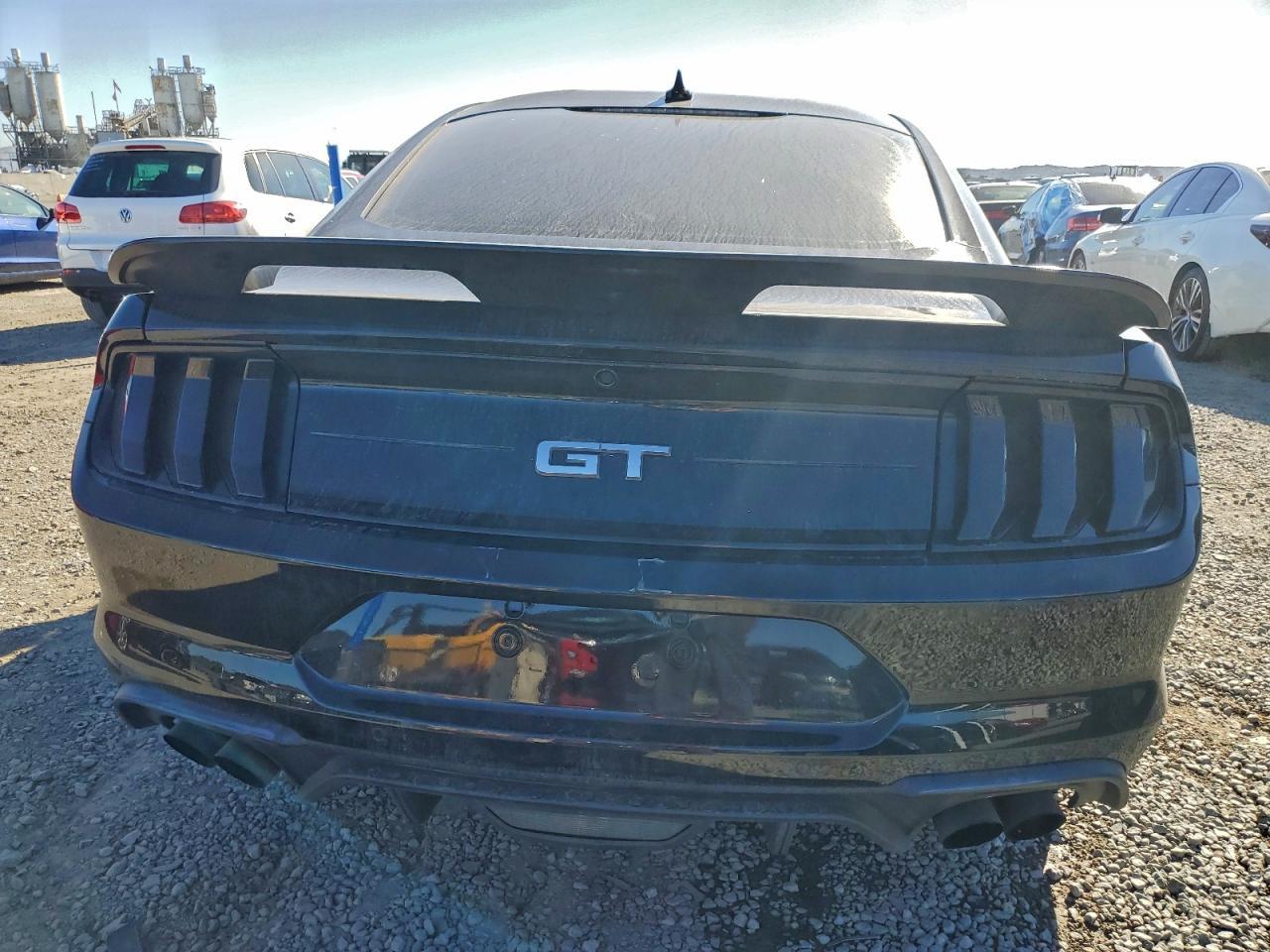 2022 FORD MUSTANG