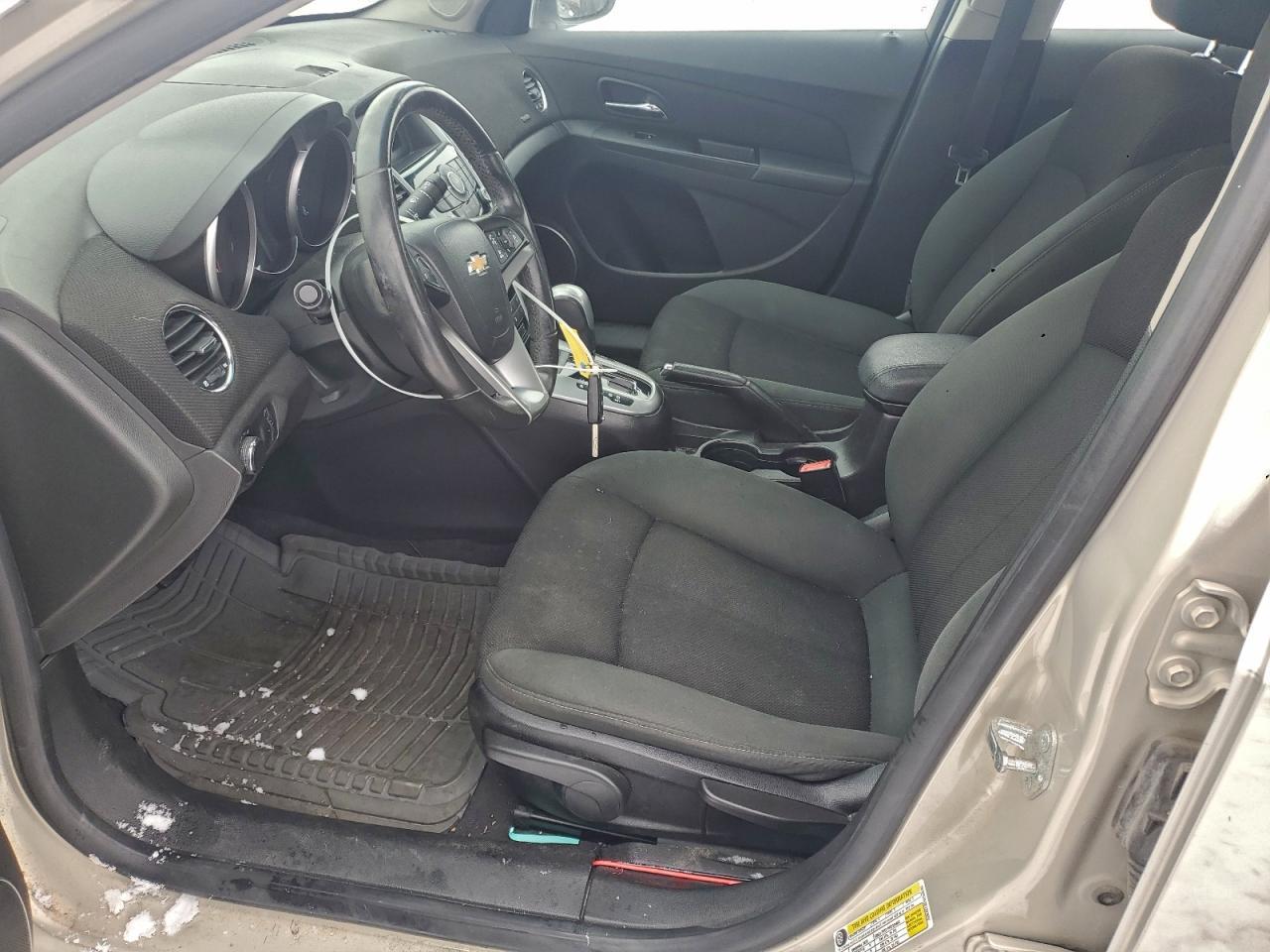 2011 CHEVROLET CRUZE