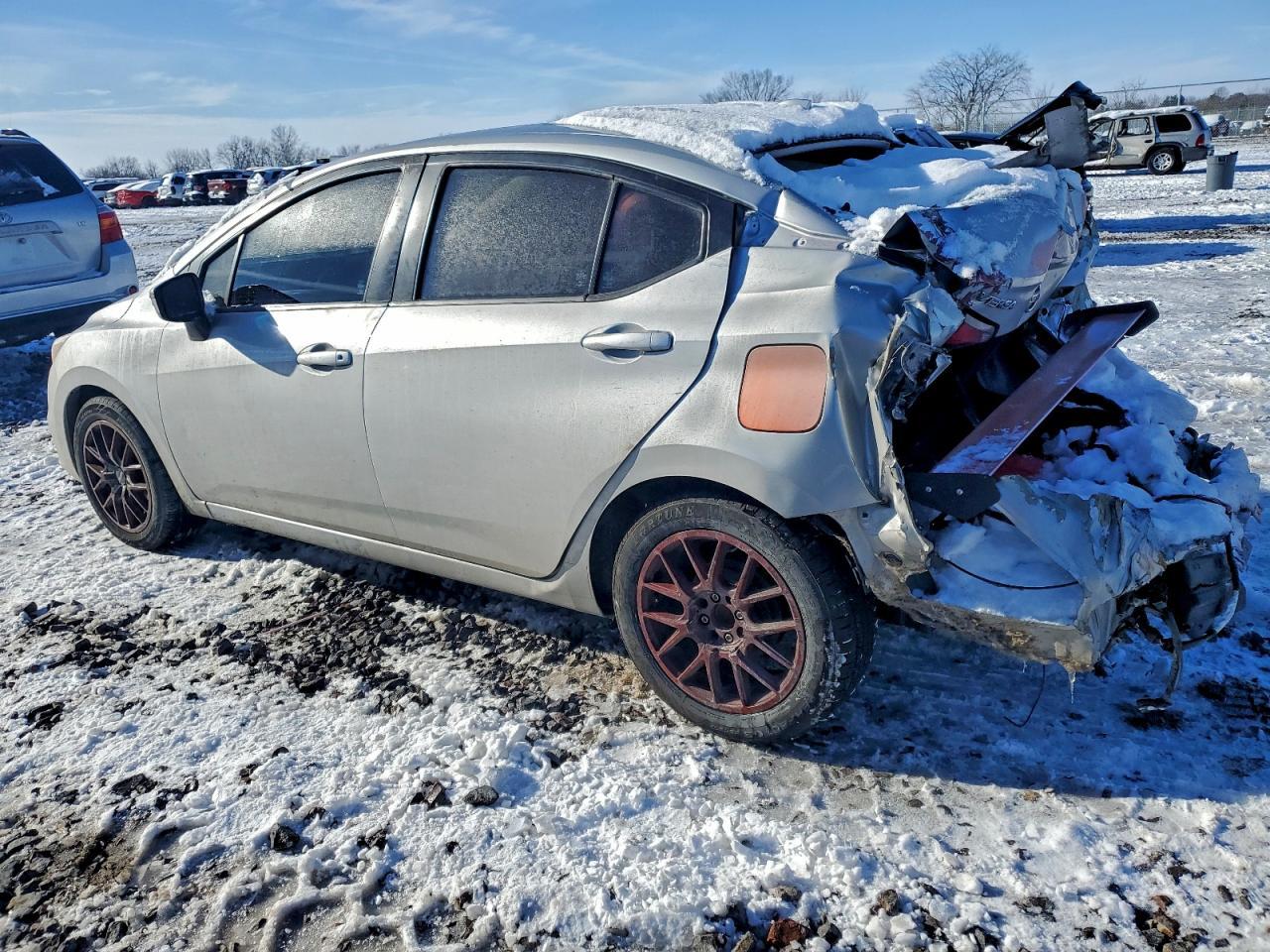 2021 NISSAN VERSA