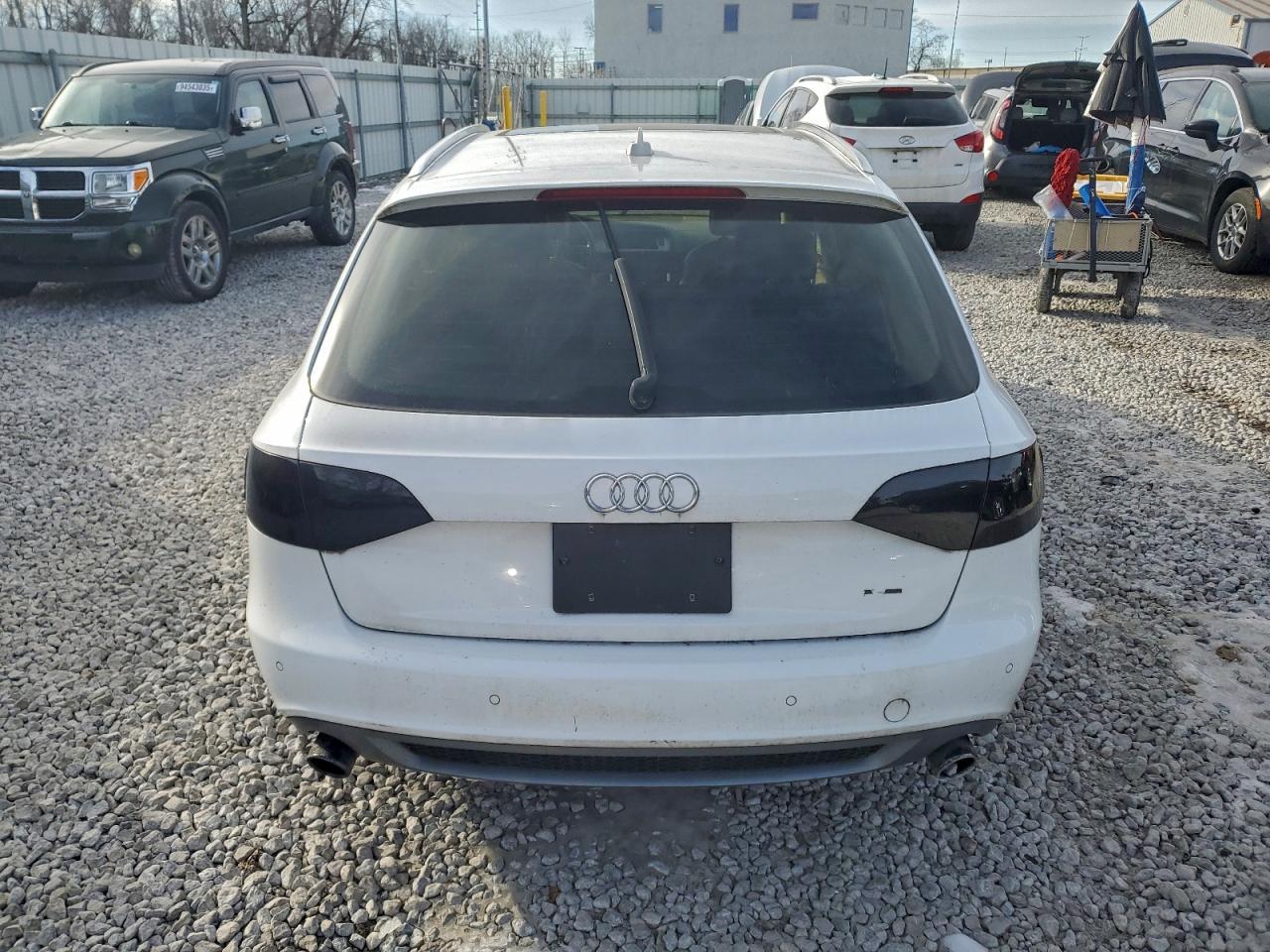 2012 AUDI A4