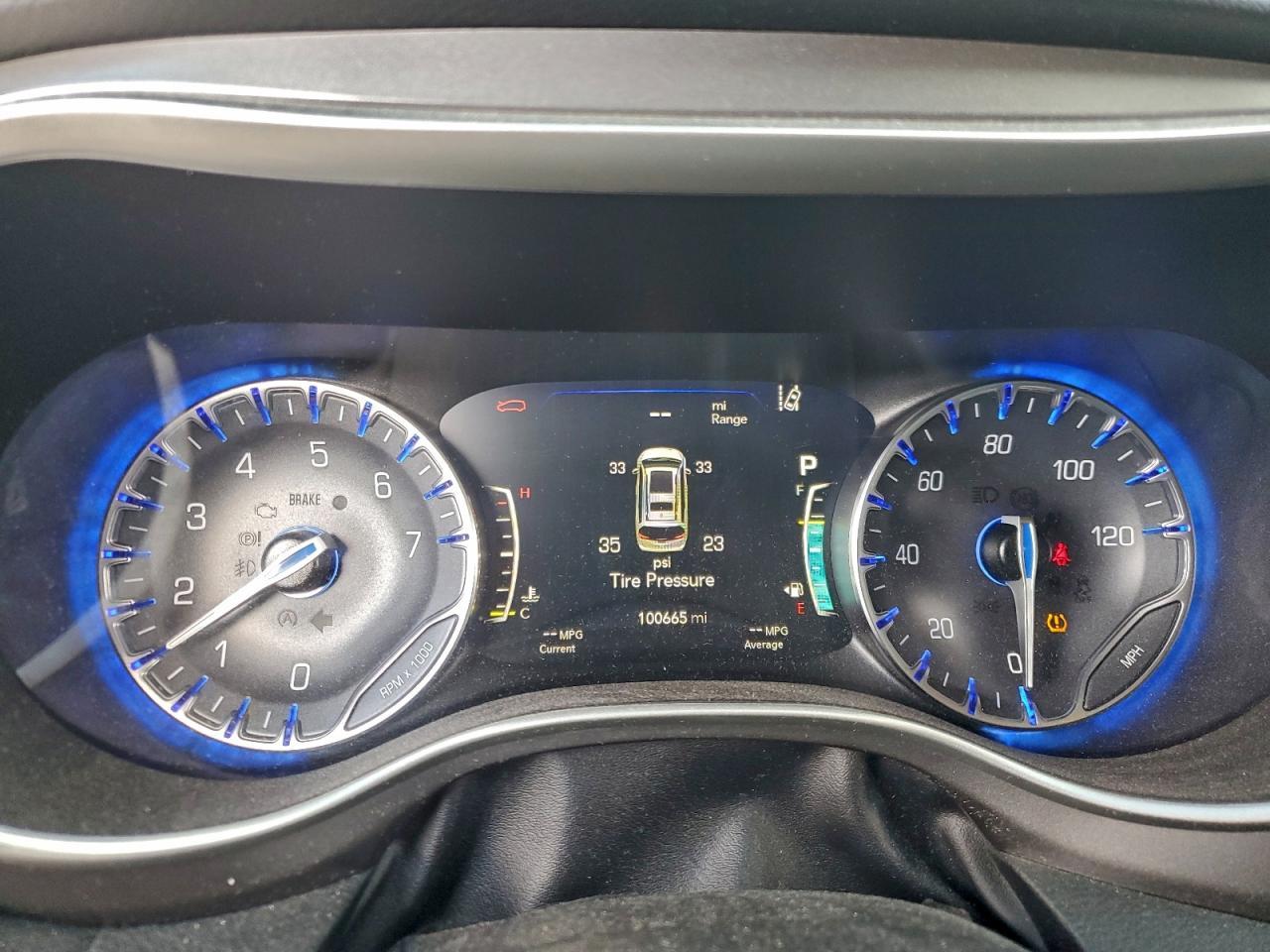 2022 CHRYSLER Pacifica