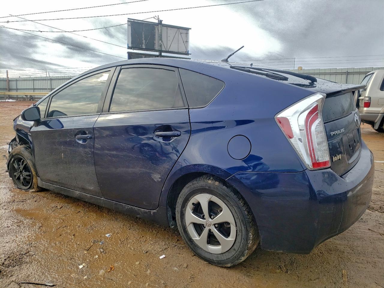 2013 TOYOTA PRIUS