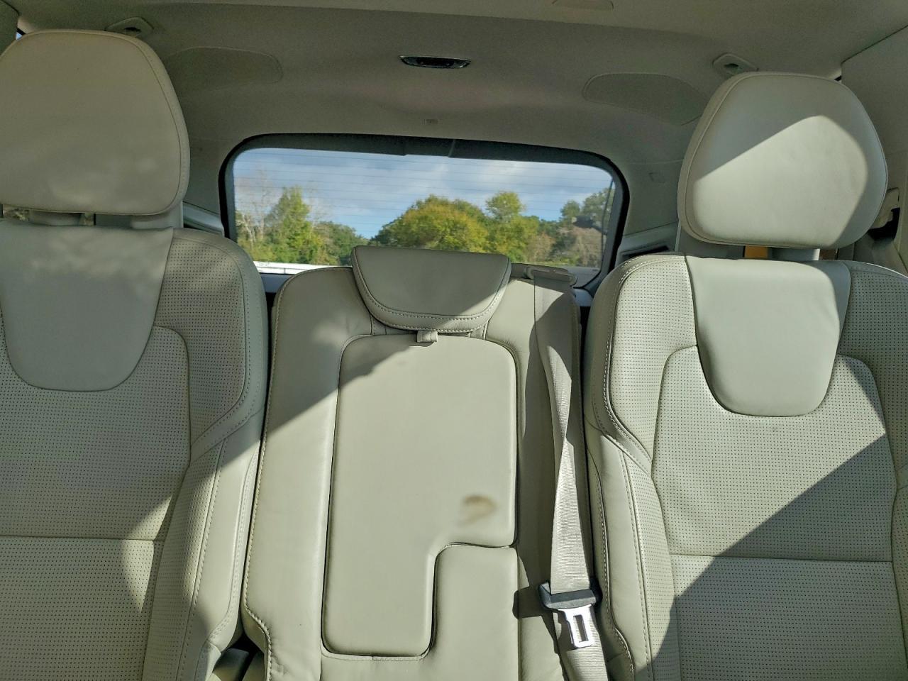 2018 VOLVO XC90