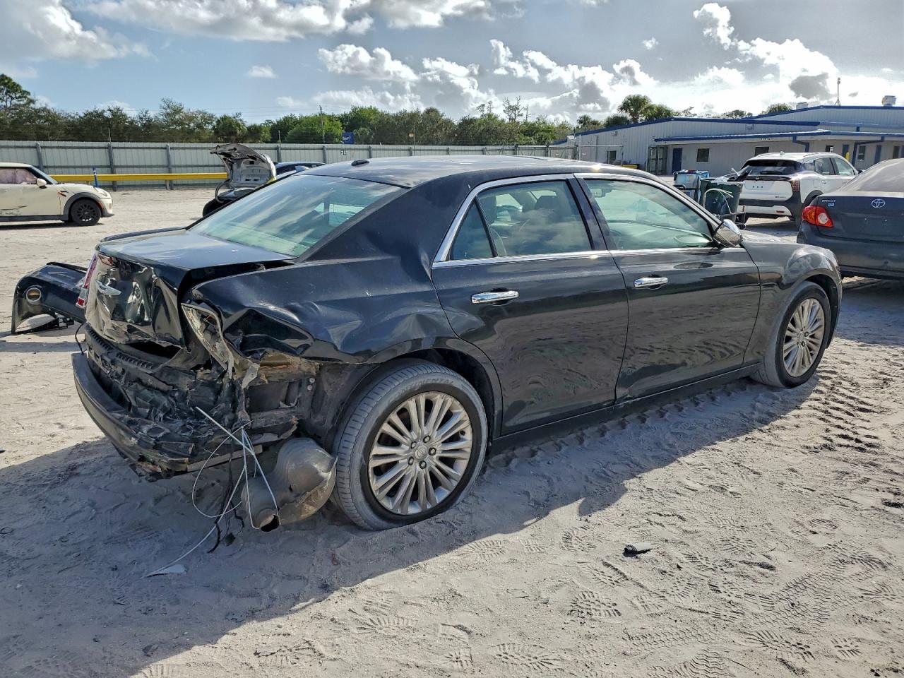 2013 CHRYSLER 300