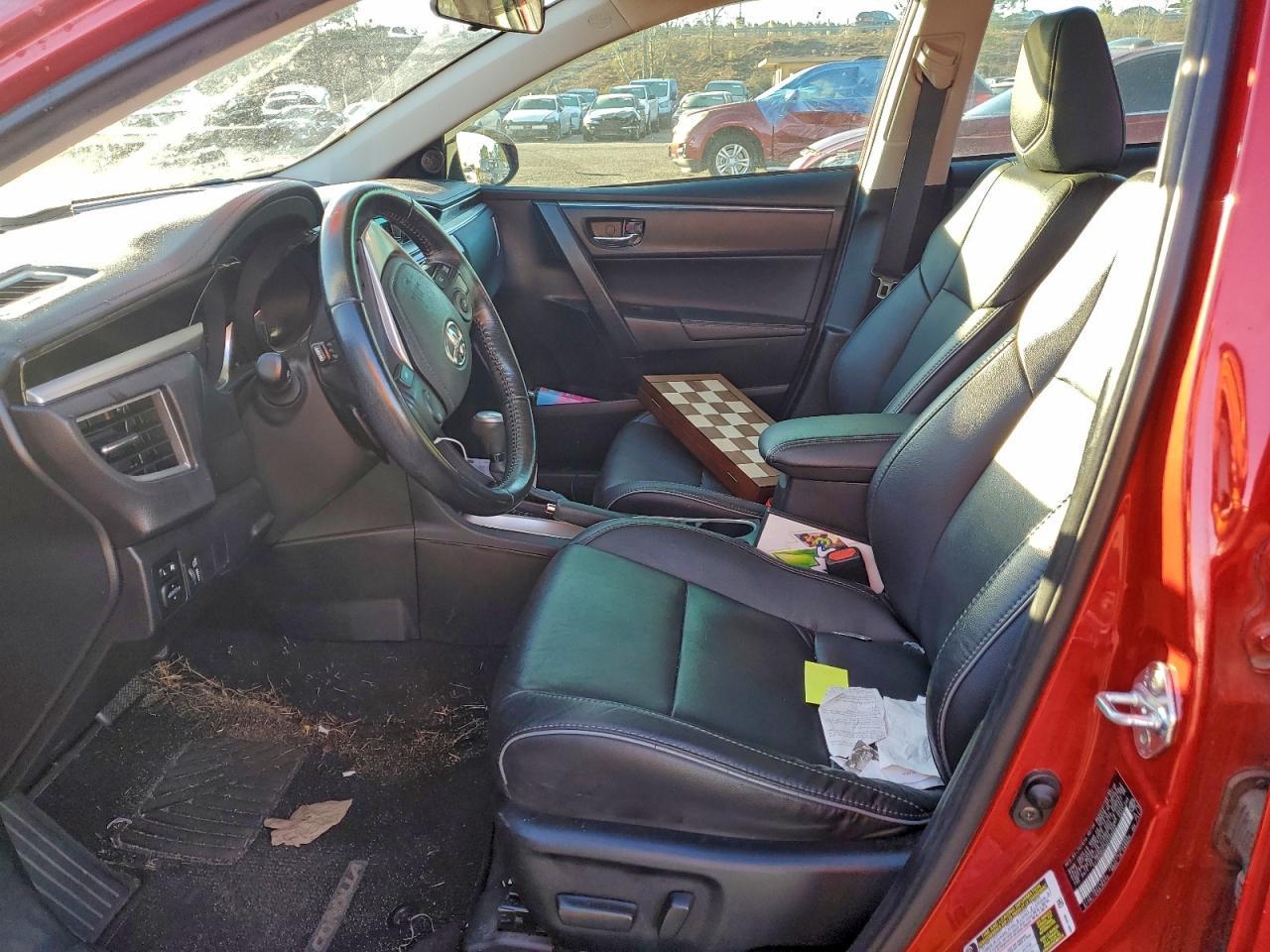 2016 TOYOTA COROLLA
