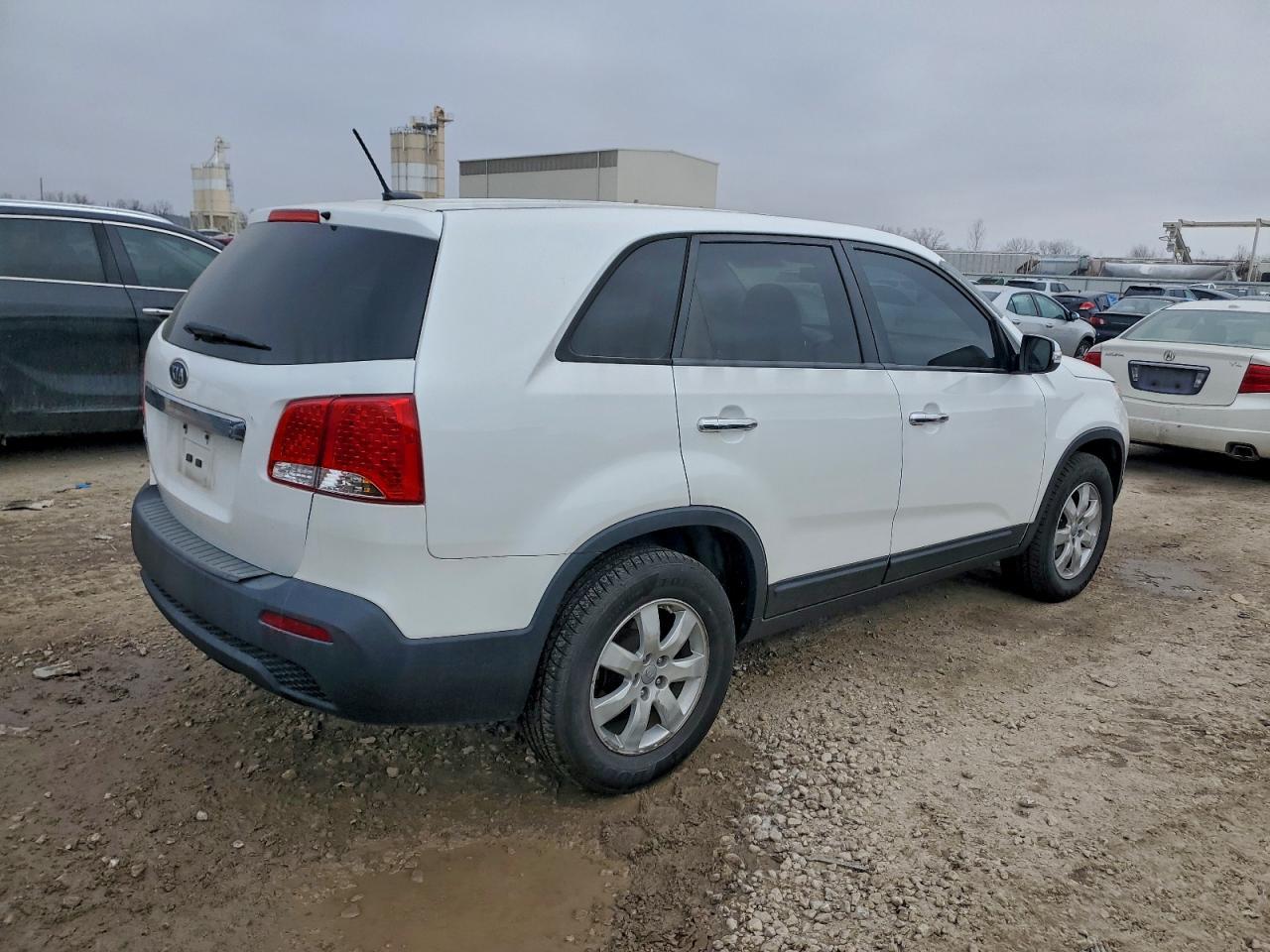 2013 KIA SORENTO