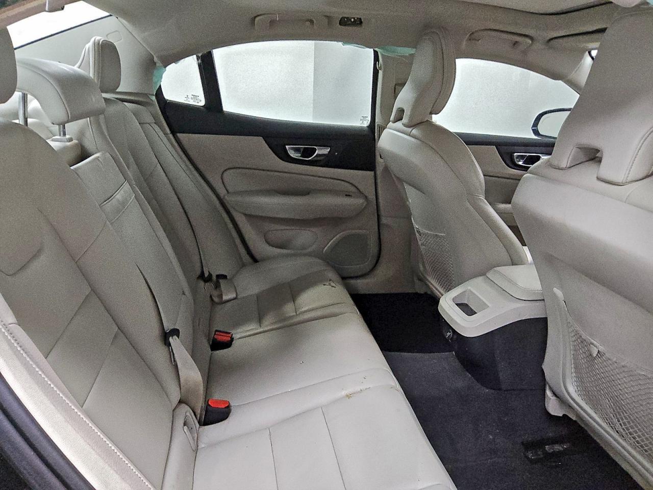 2020 VOLVO S60
