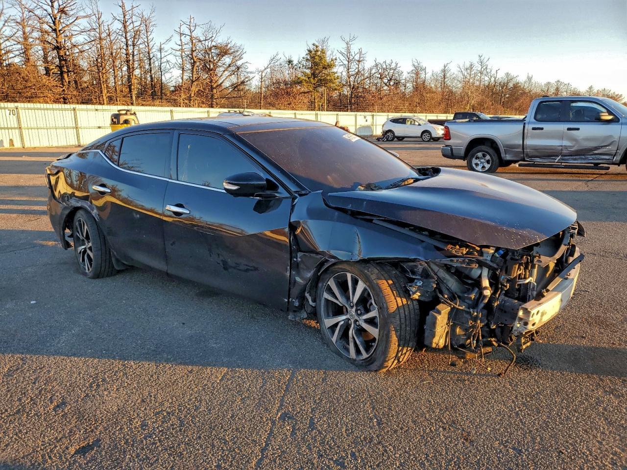 2018 NISSAN Maxima