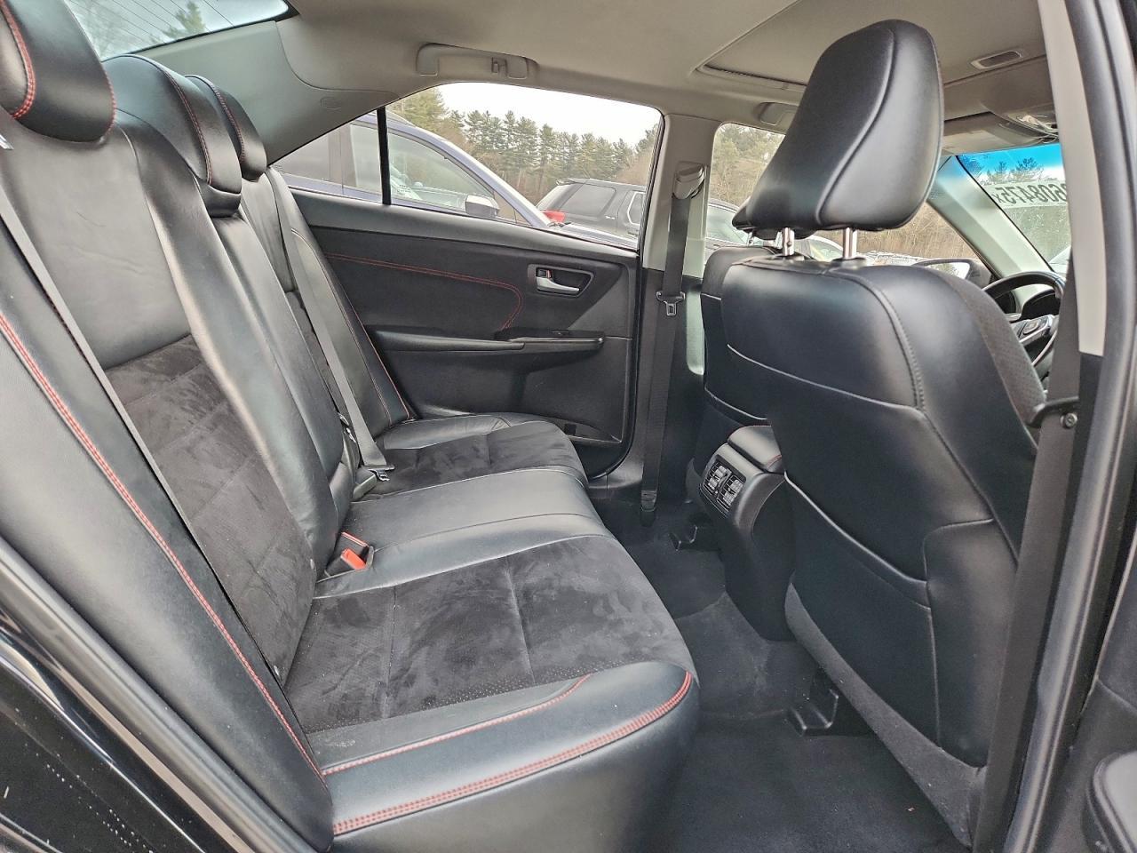2016 TOYOTA CAMRY