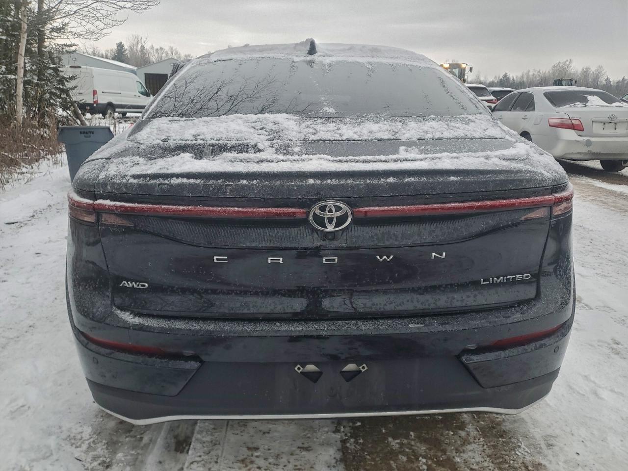 2023 TOYOTA Crown