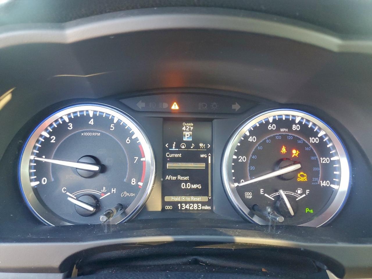 2016 TOYOTA HIGHLANDER