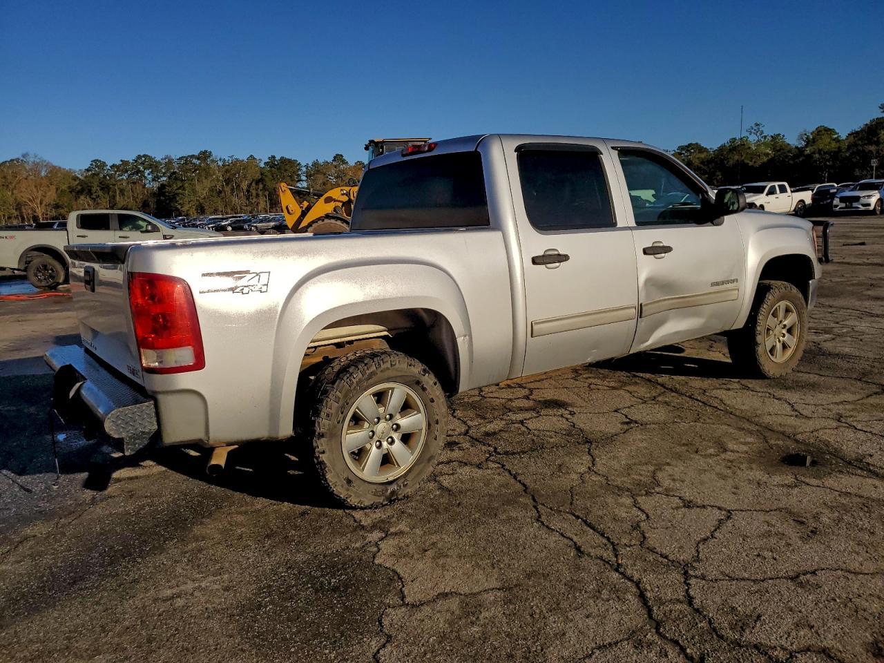 2013 GMC Sierra