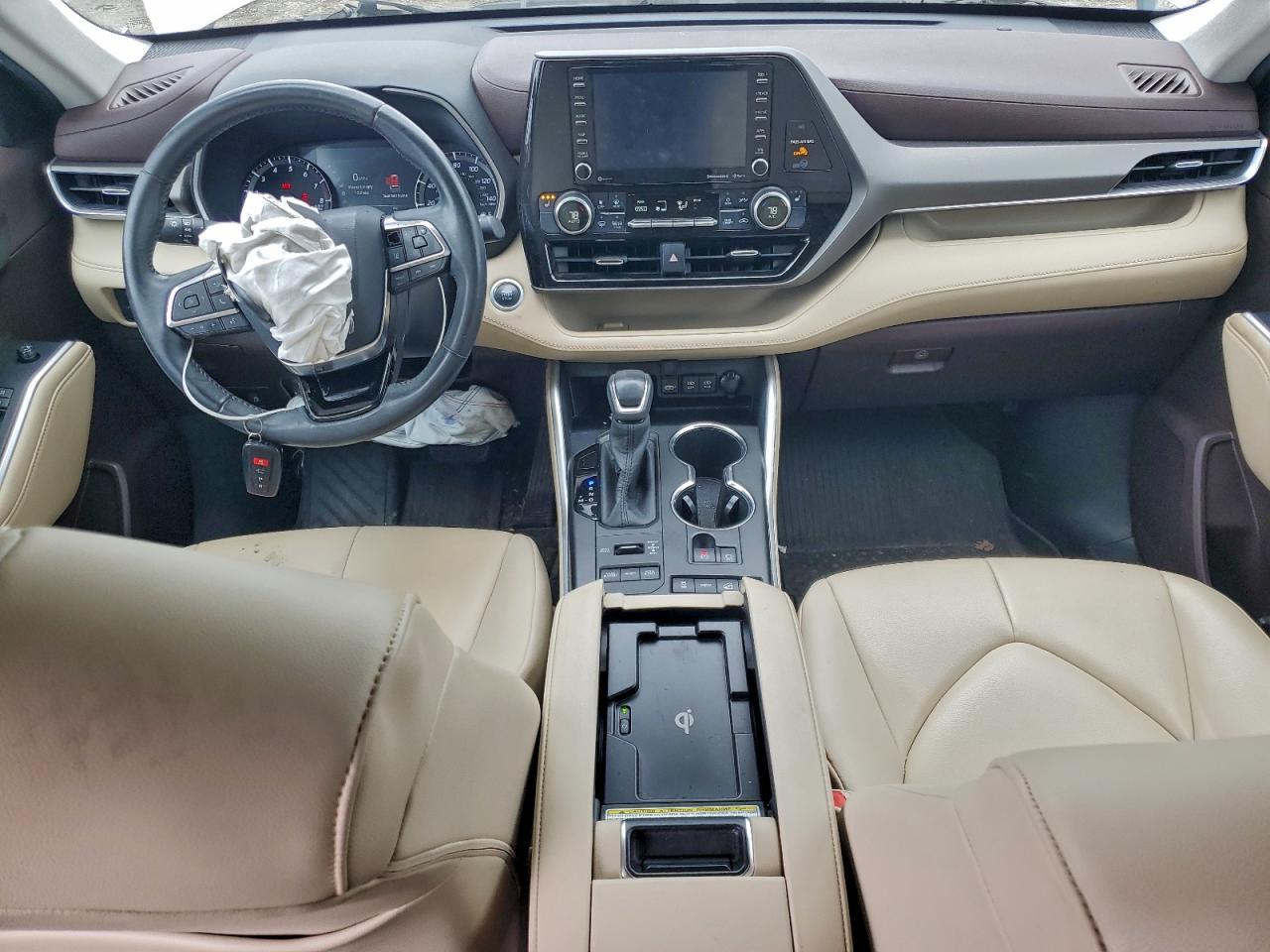 2020 TOYOTA HIGHLANDER
