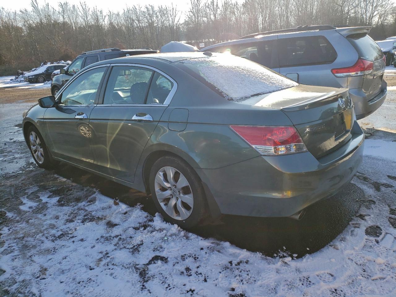 2010 HONDA ACCORD