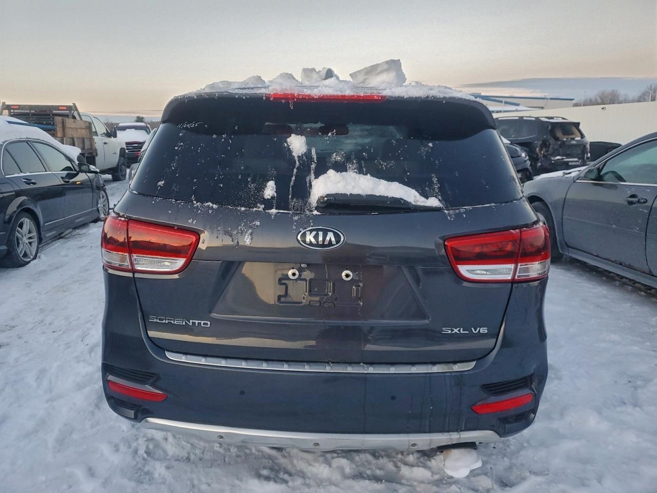 2017 KIA SORENTO