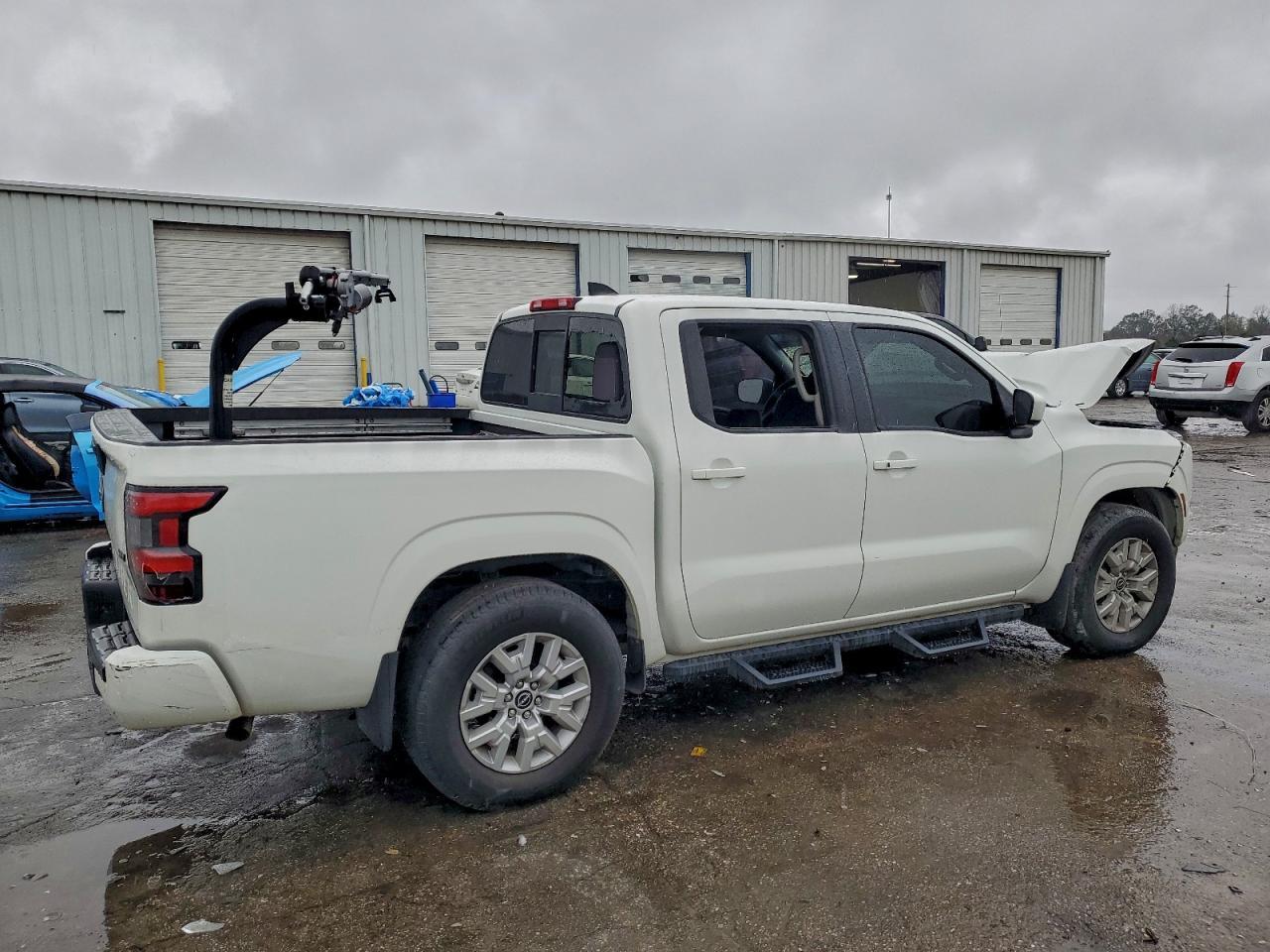 2022 NISSAN Frontier