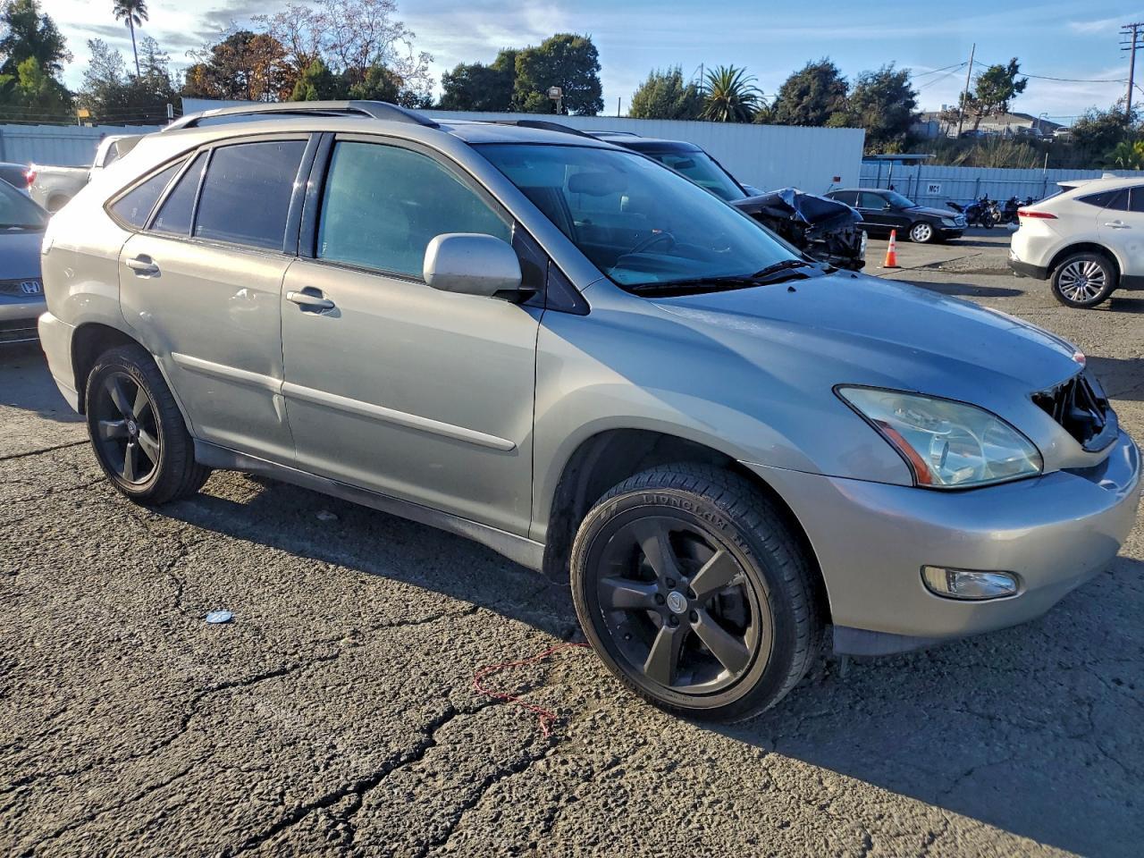 2004 LEXUS Rx 330