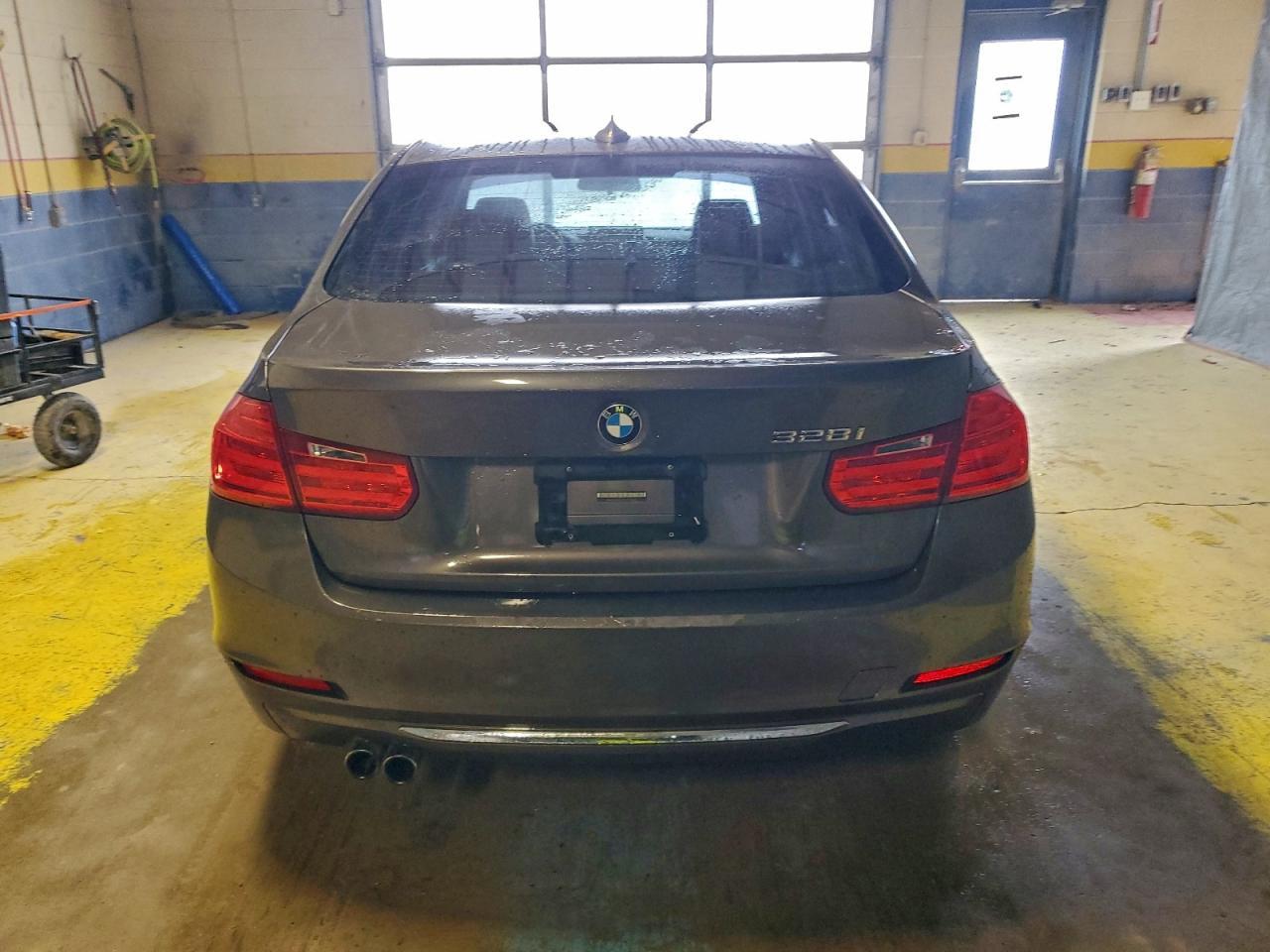 2014 BMW 3 SERIES