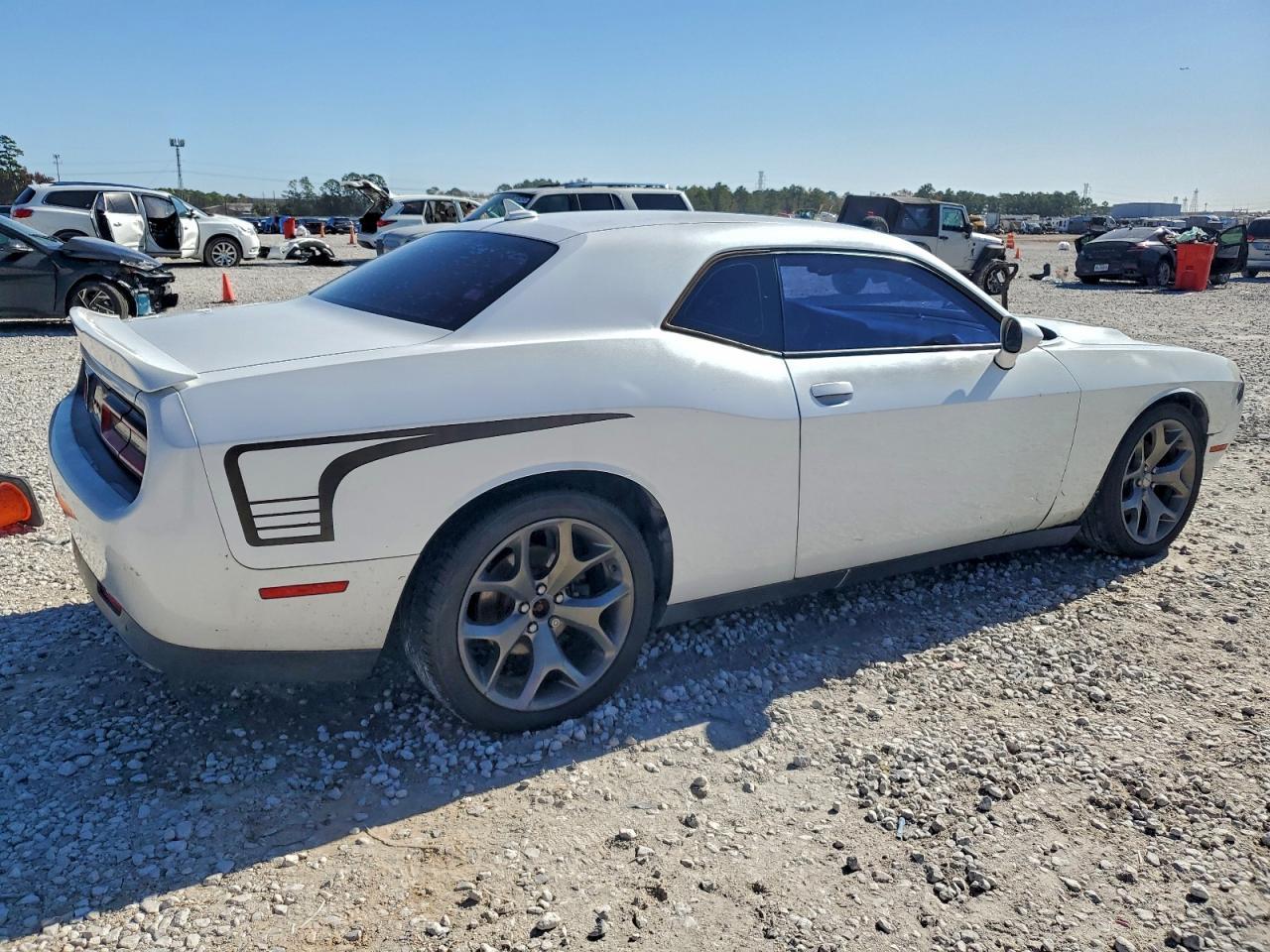 2015 DODGE Challenger