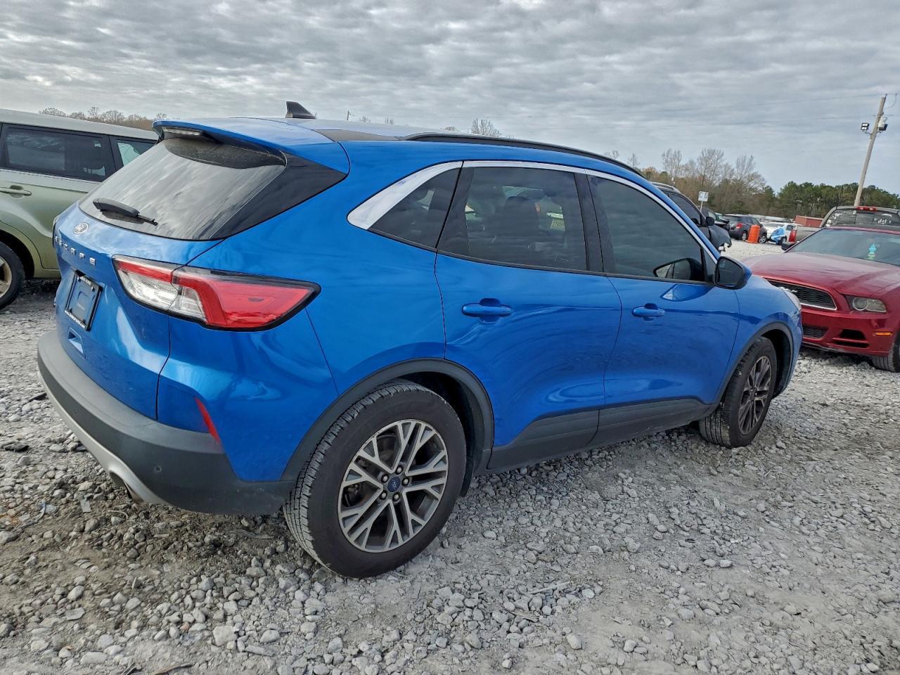 2021 FORD ESCAPE