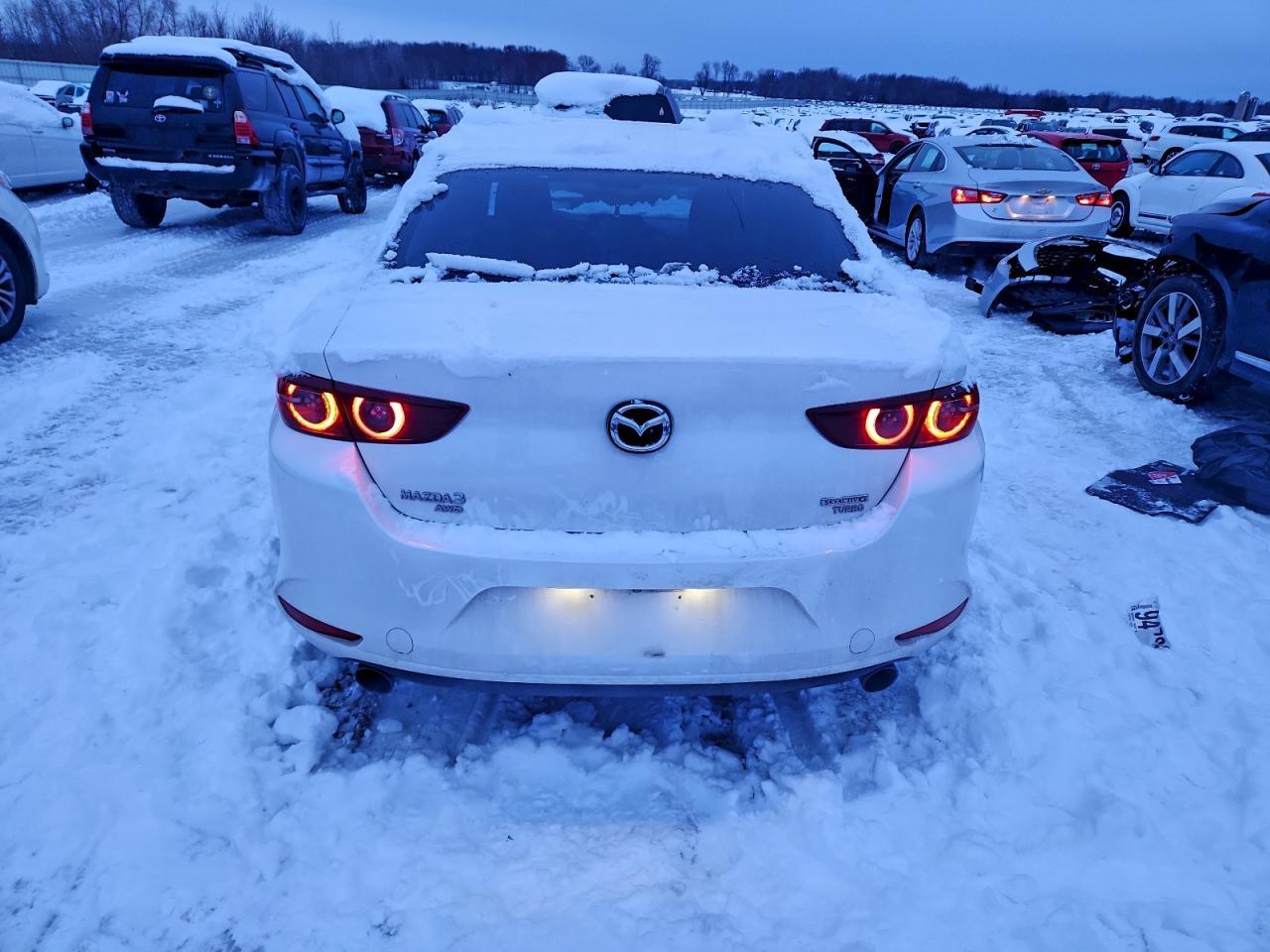 2021 MAZDA 3