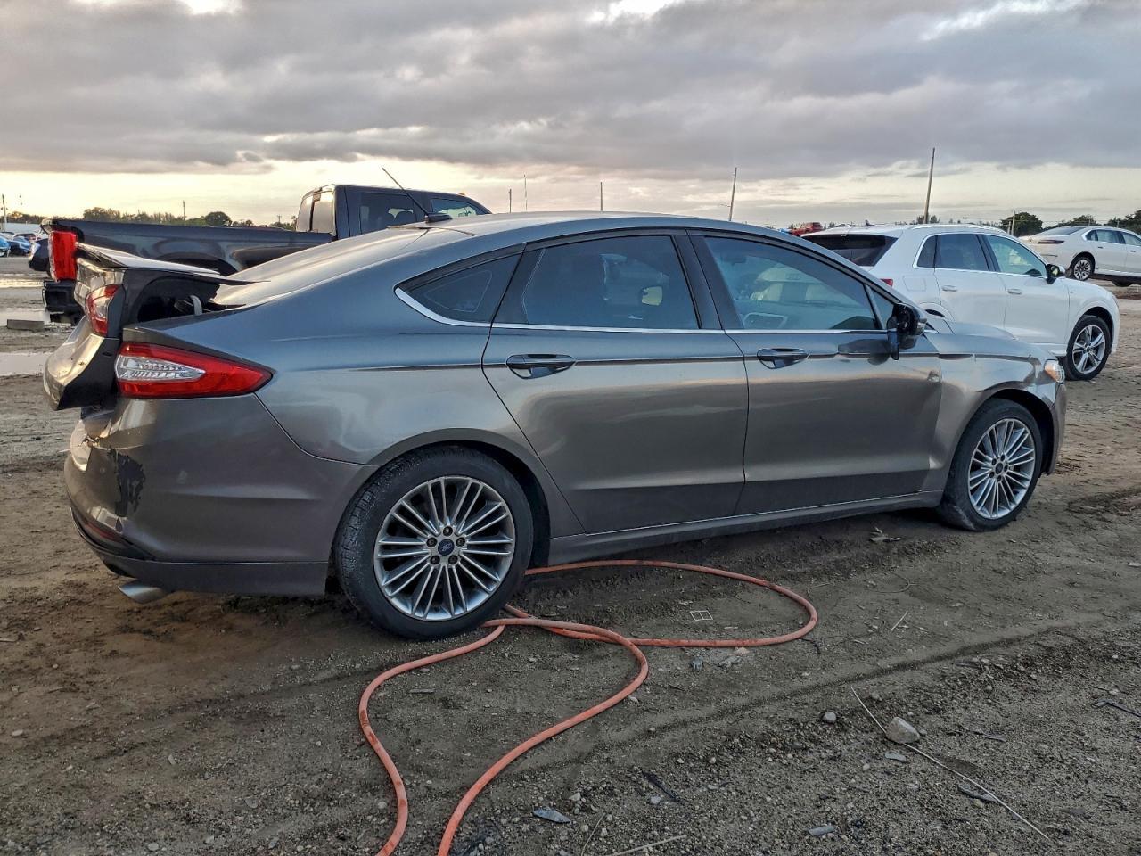 2014 FORD FUSION