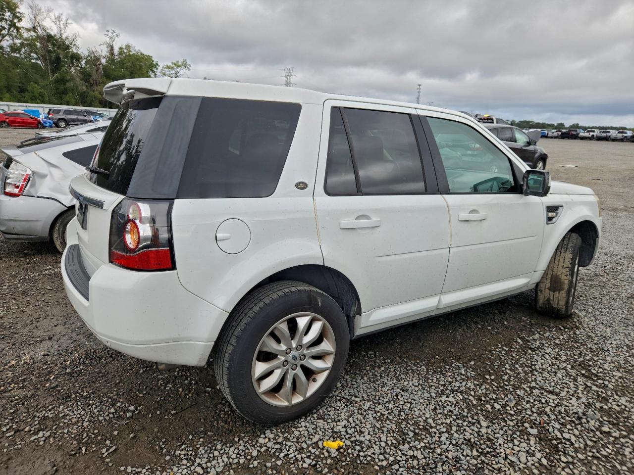 2014 LAND ROVER LR2