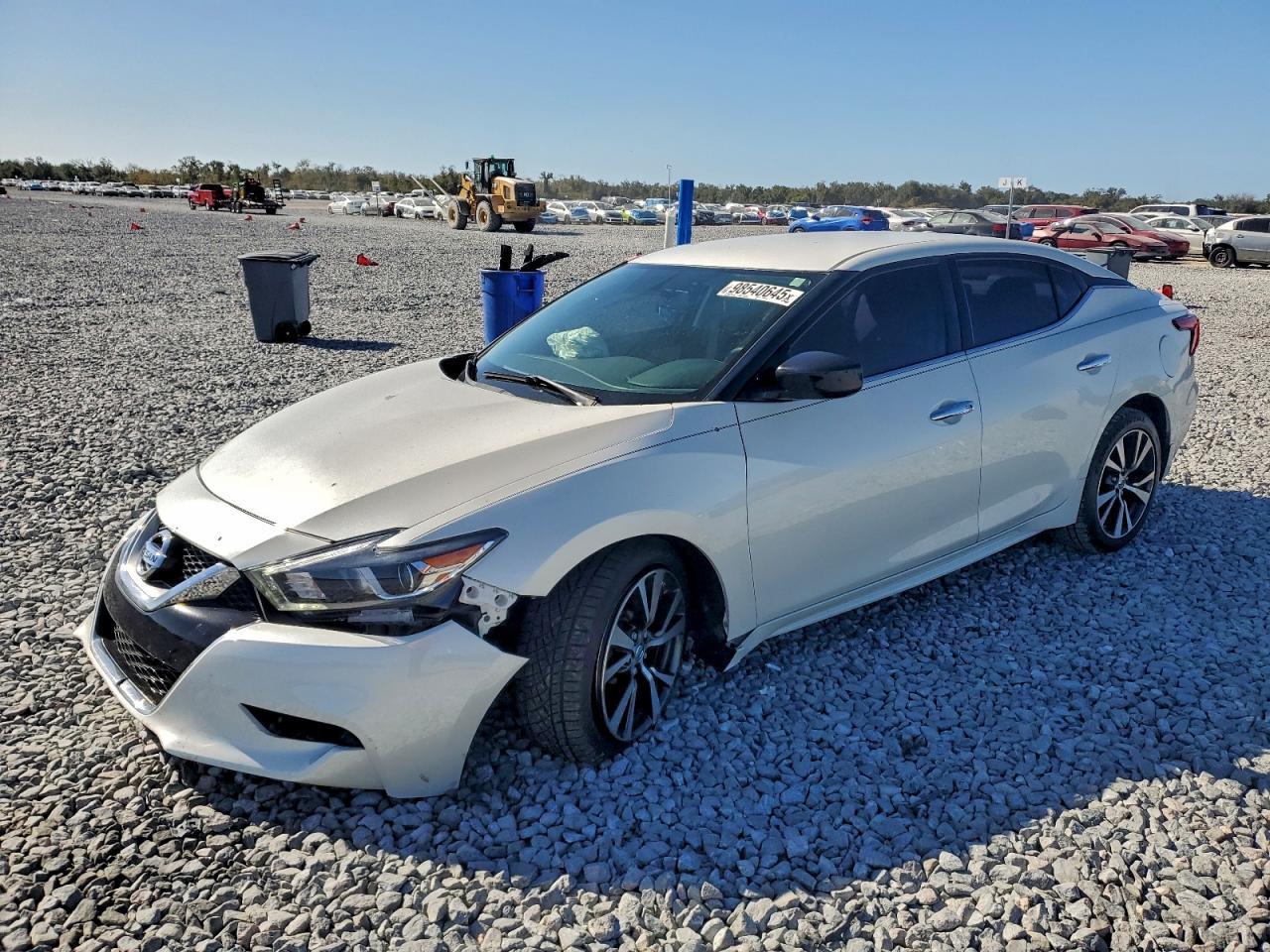 2016 NISSAN Maxima
