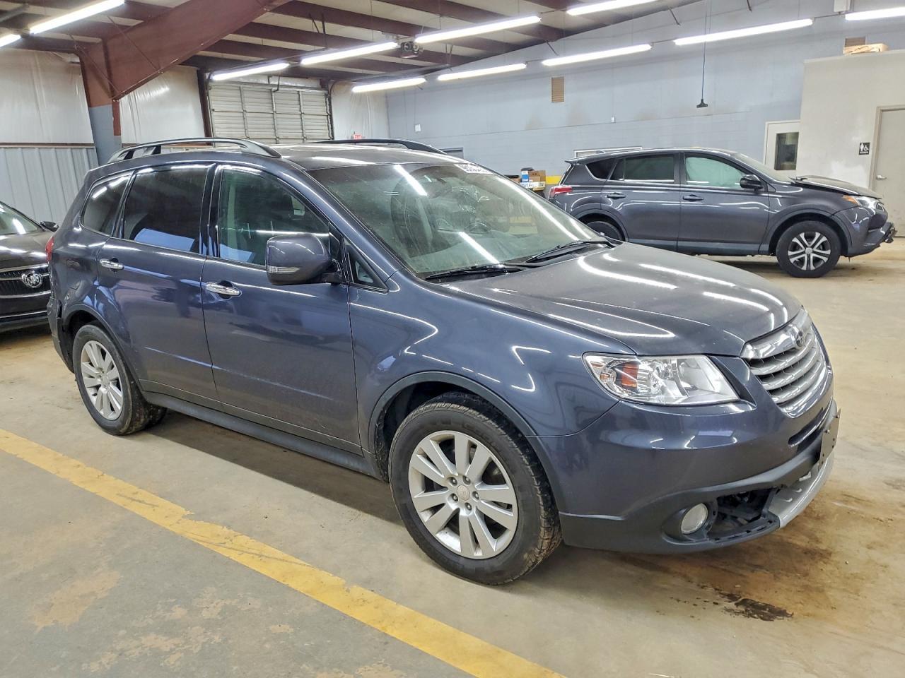 2014 SUBARU Tribeca