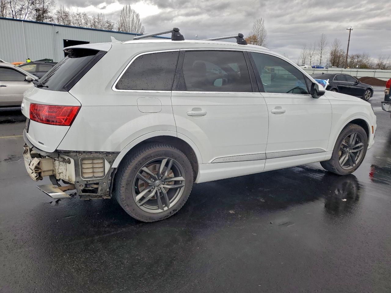 2017 AUDI Q7