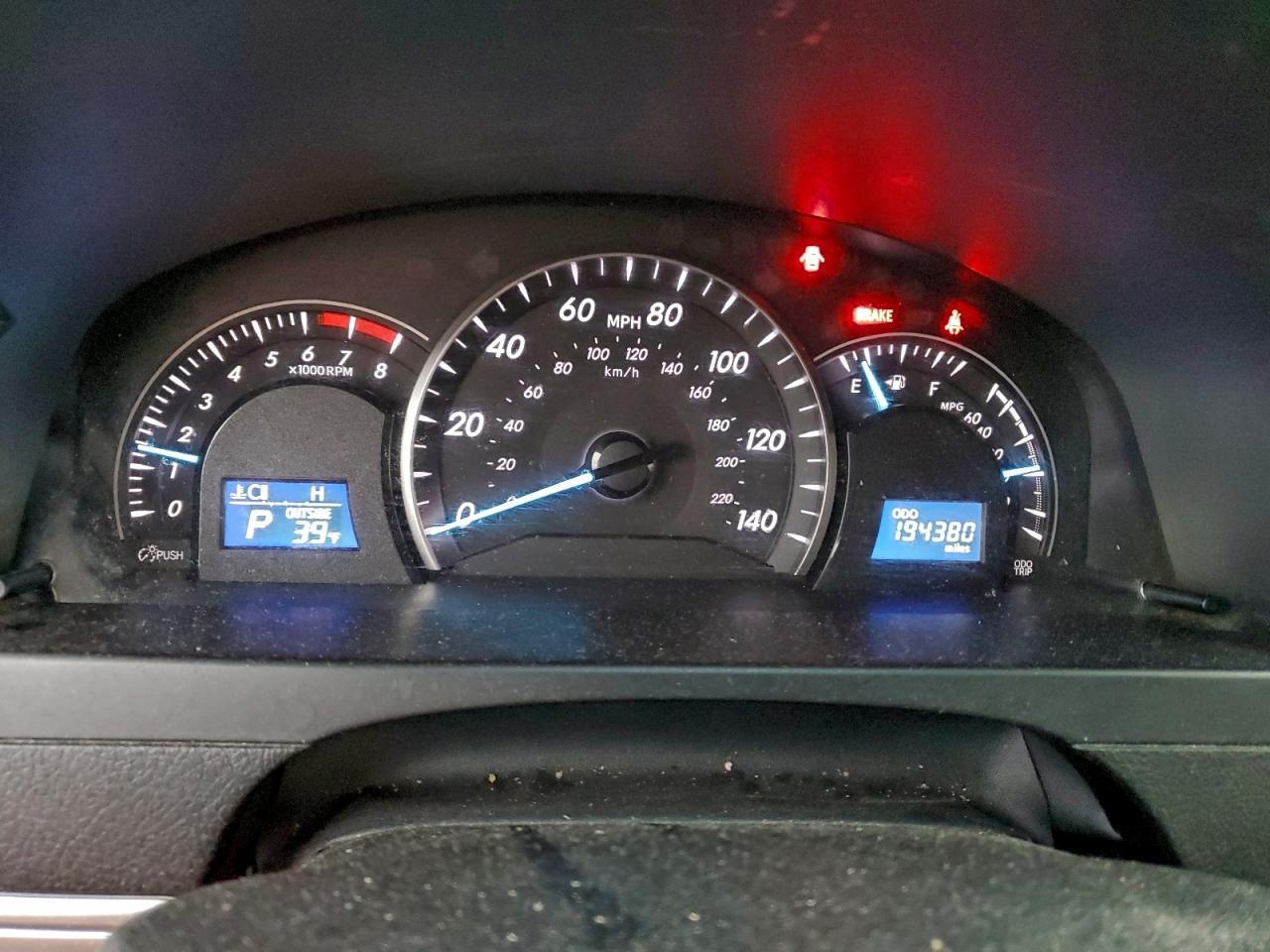 2012 TOYOTA CAMRY