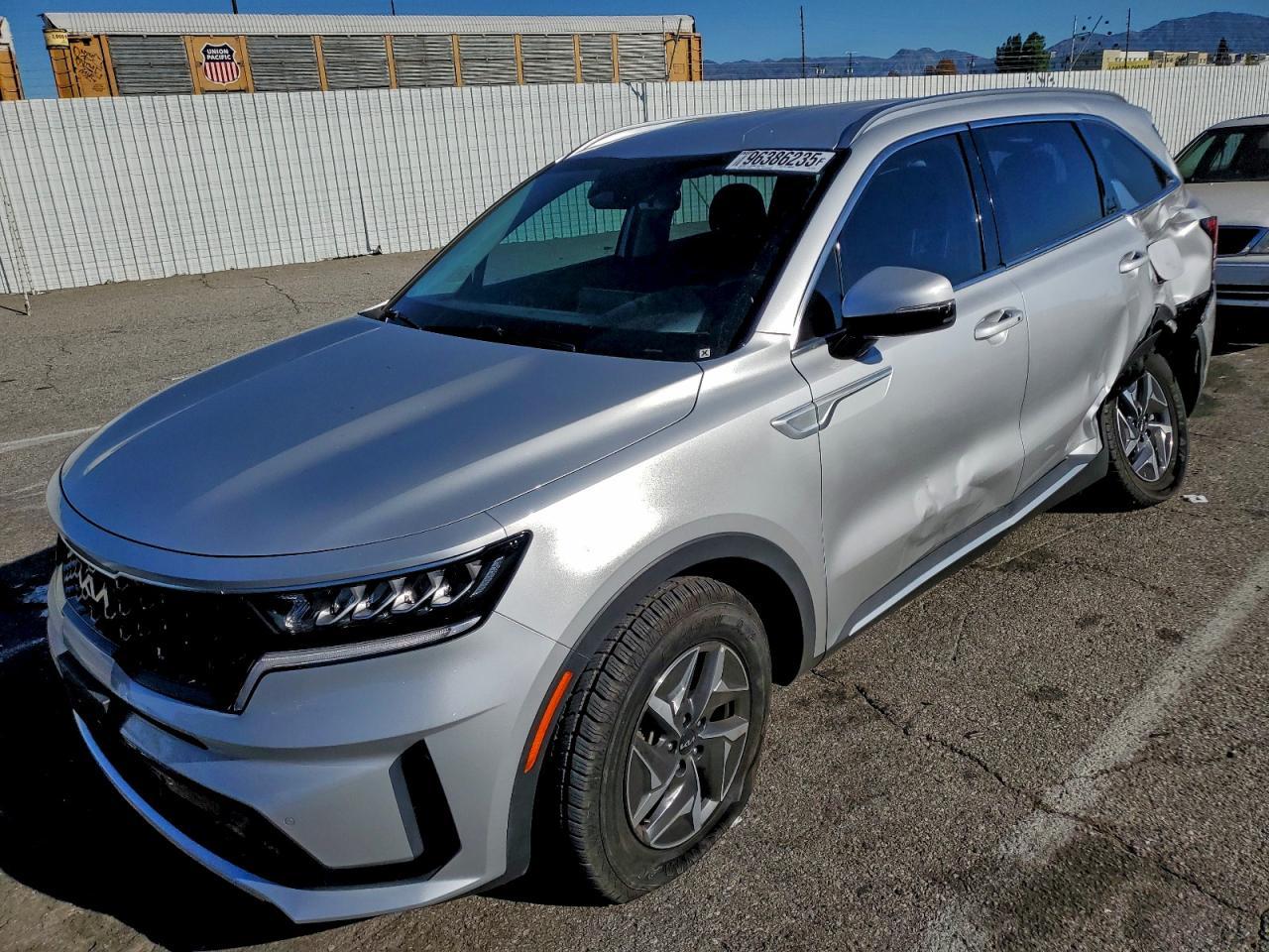 2023 KIA SORENTO