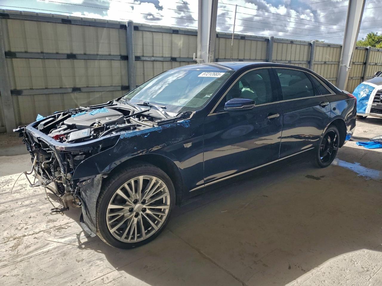2016 CADILLAC CT6