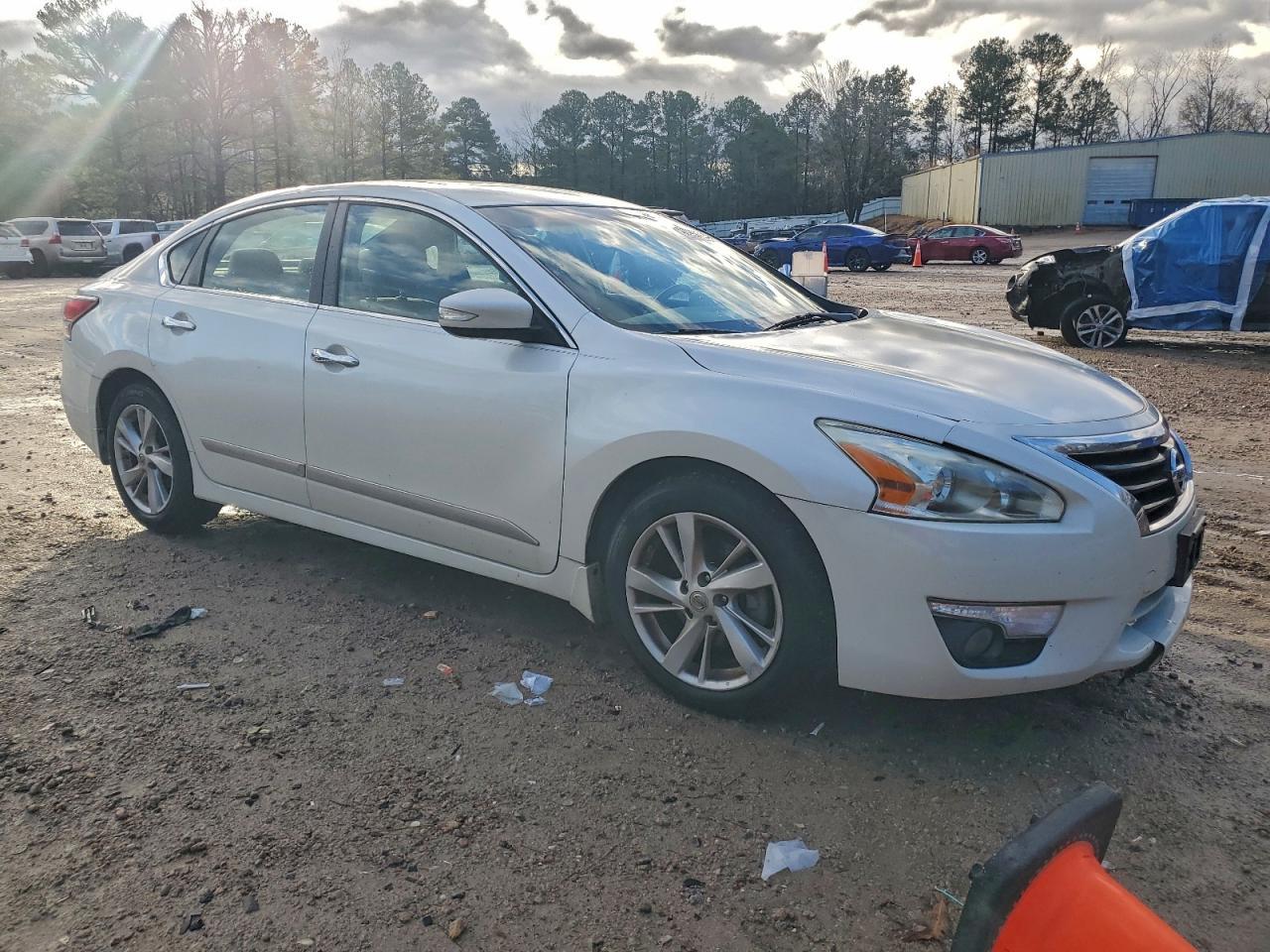 2015 NISSAN ALTIMA