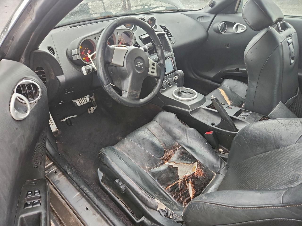 2003 NISSAN Z