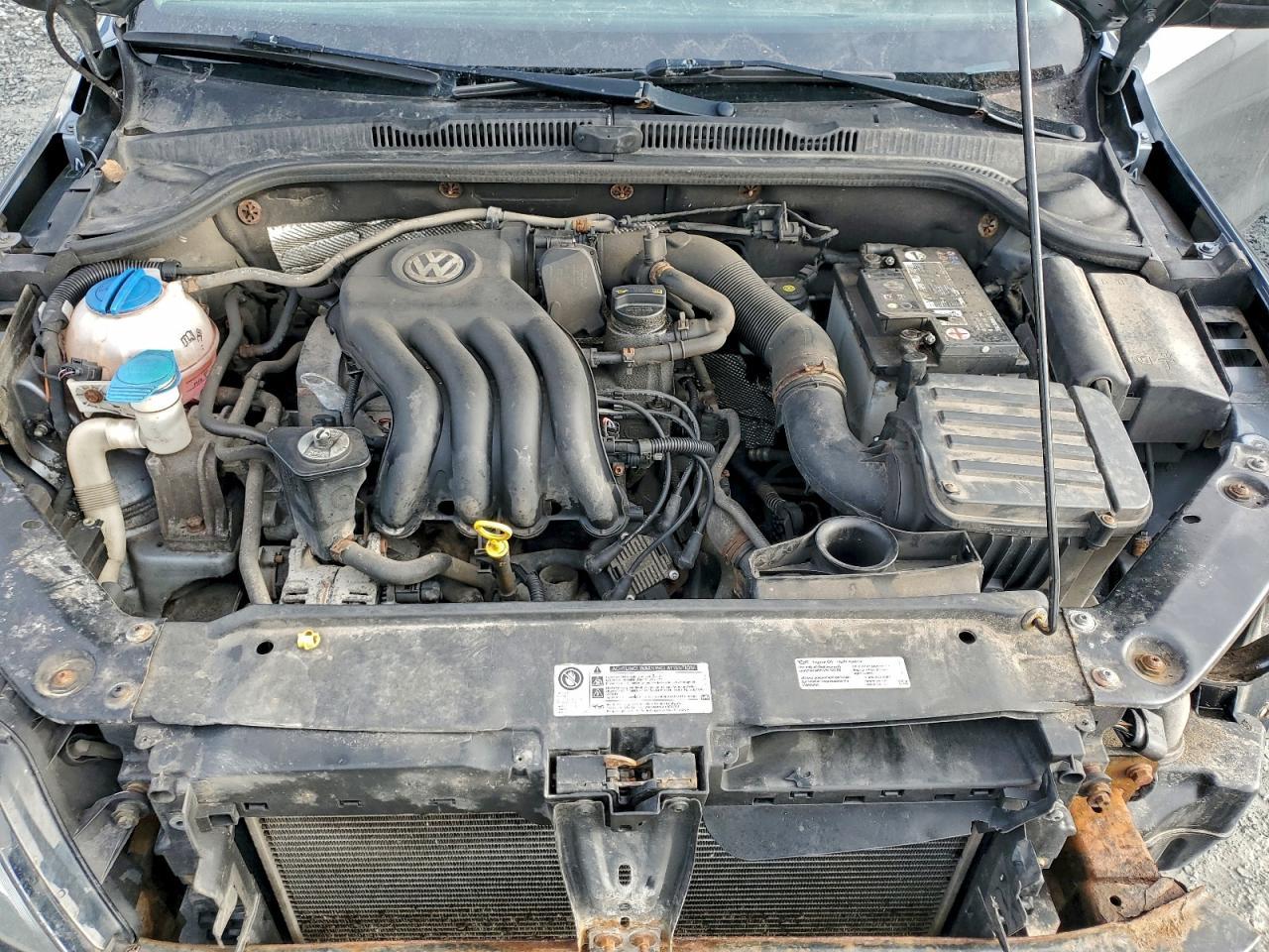 2015 VOLKSWAGEN JETTA