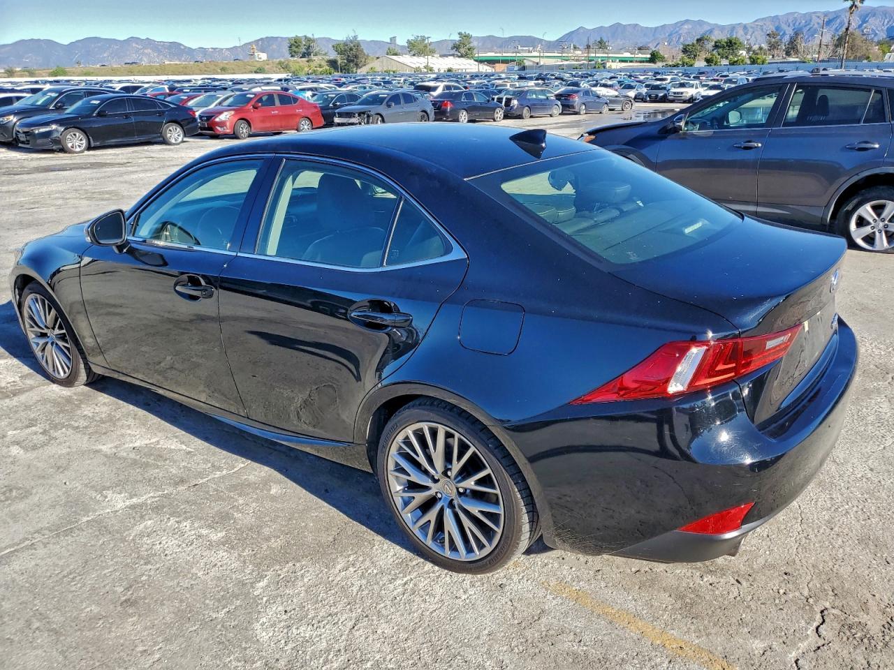 2015 LEXUS IS 250