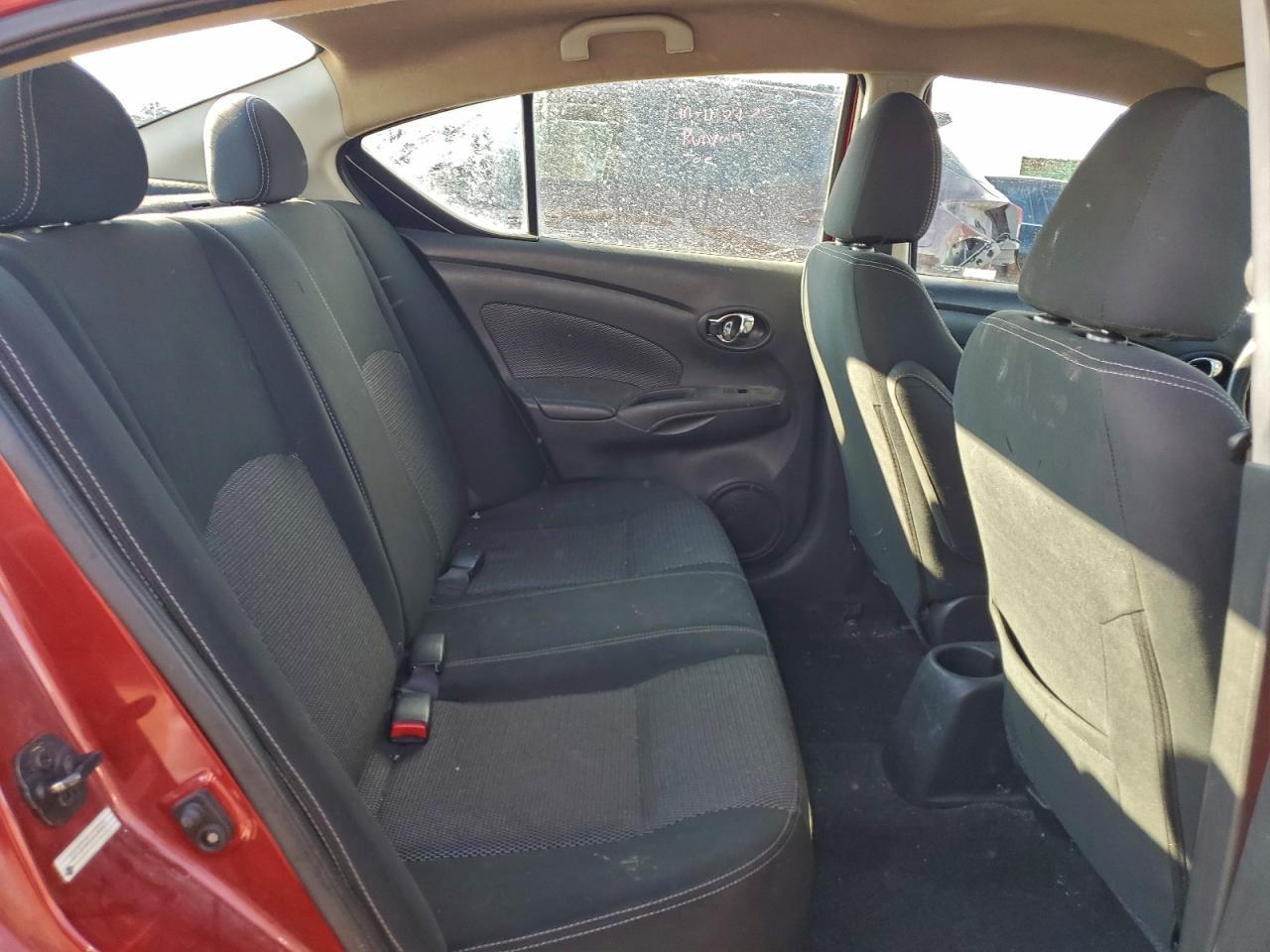 2018 NISSAN VERSA