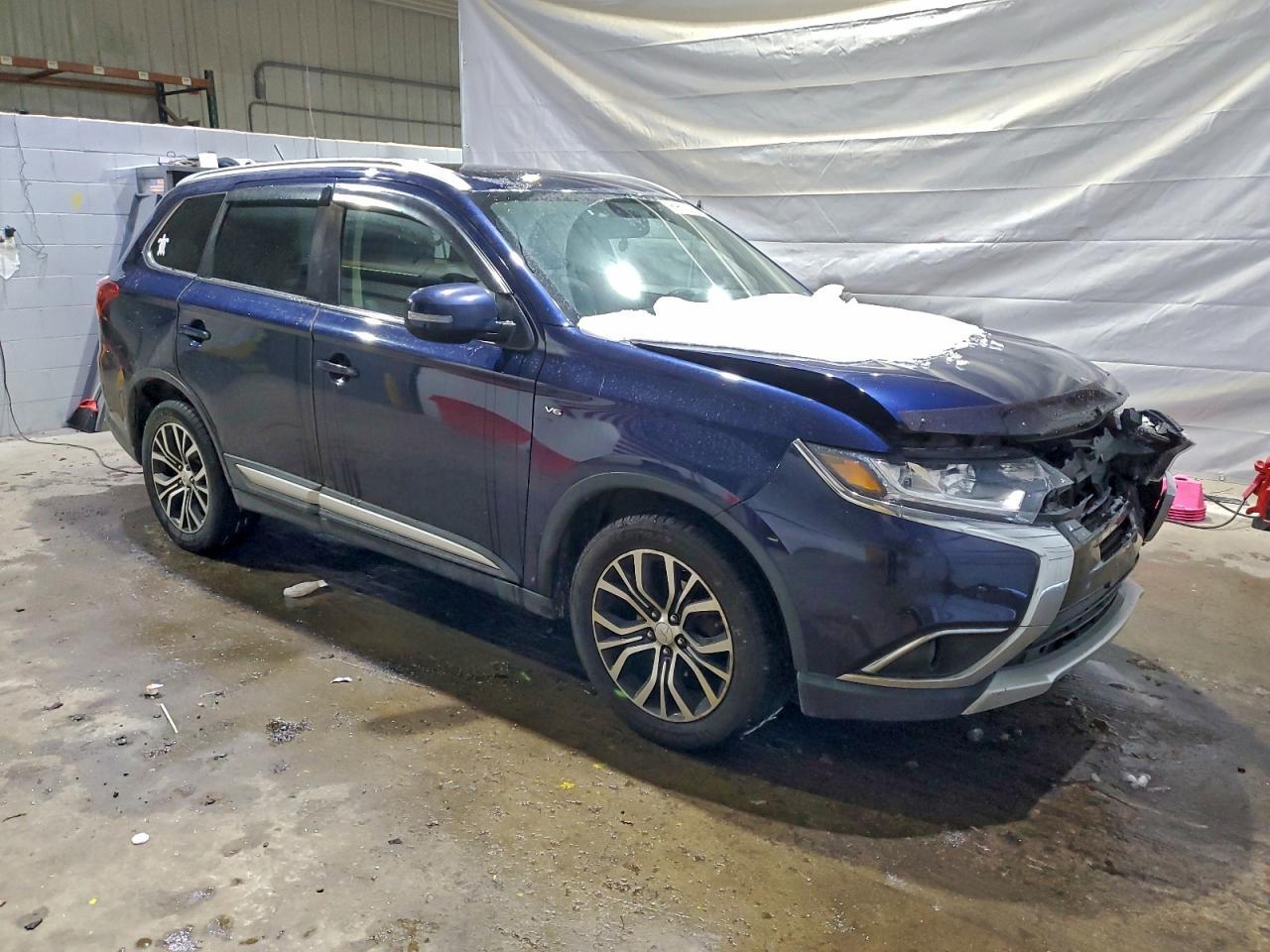 2016 MITSUBISHI outlander
