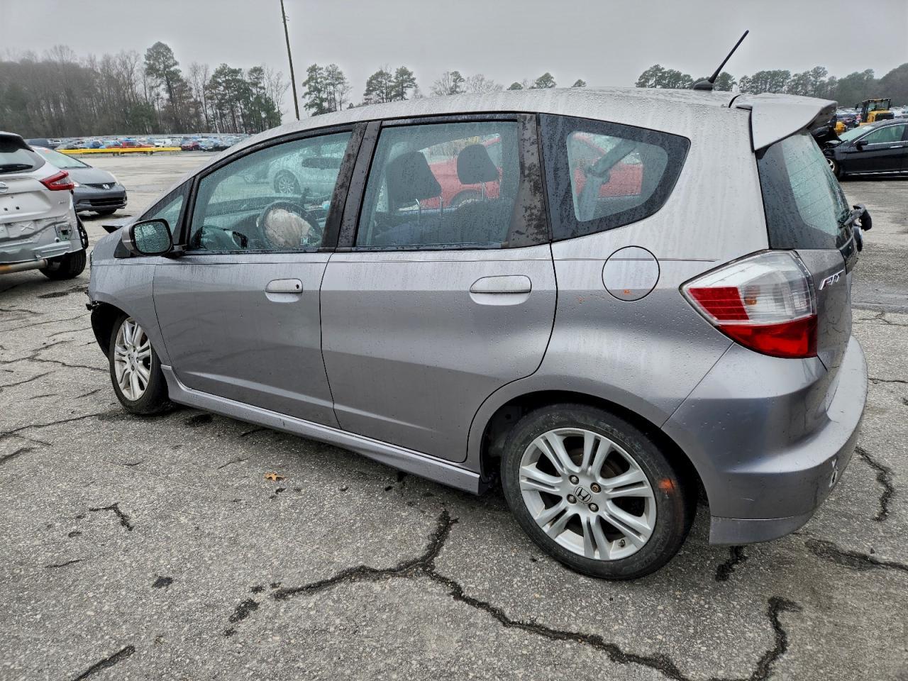 2010 HONDA FIT