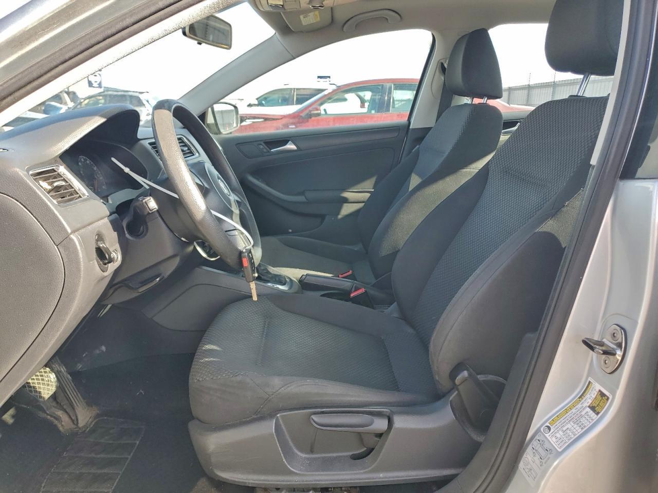2012 VOLKSWAGEN JETTA