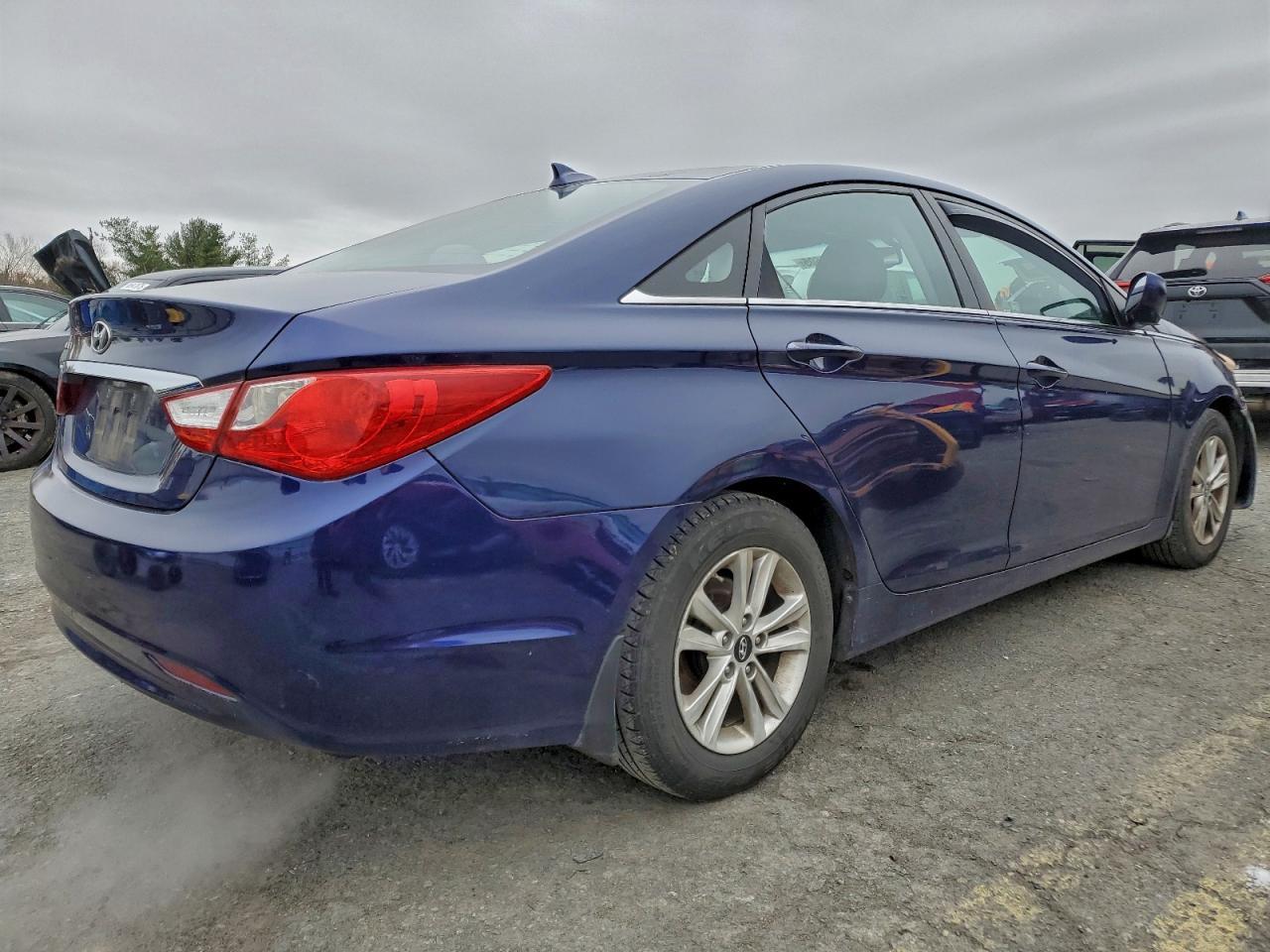 2013 HYUNDAI SONATA