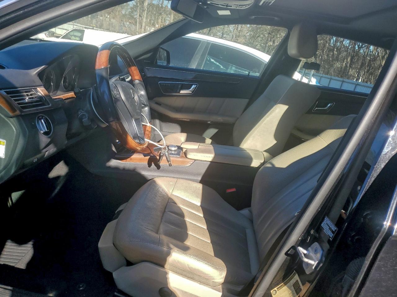 2012 MERCEDES-BENZ E-Class