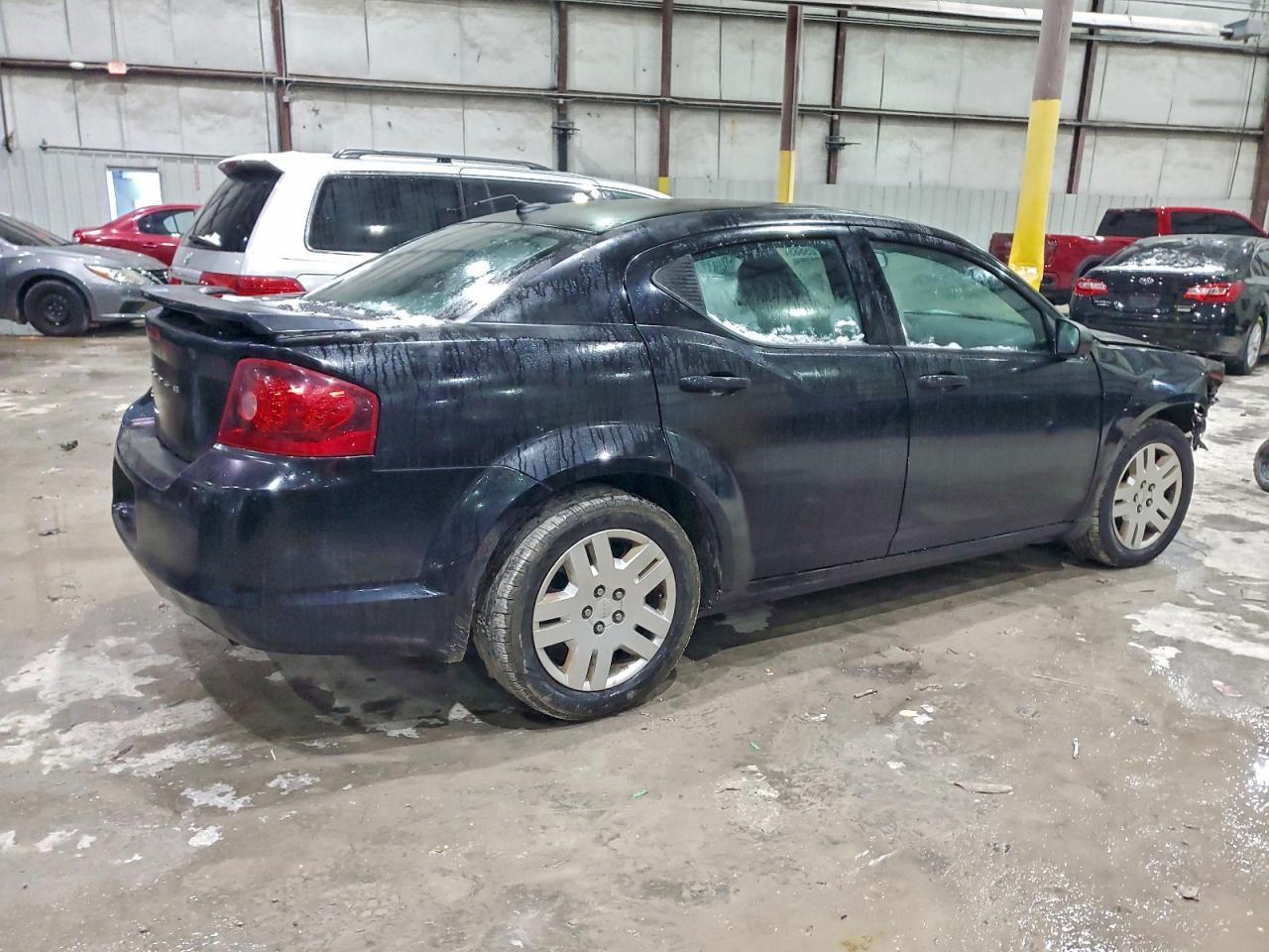 2014 DODGE Avenger