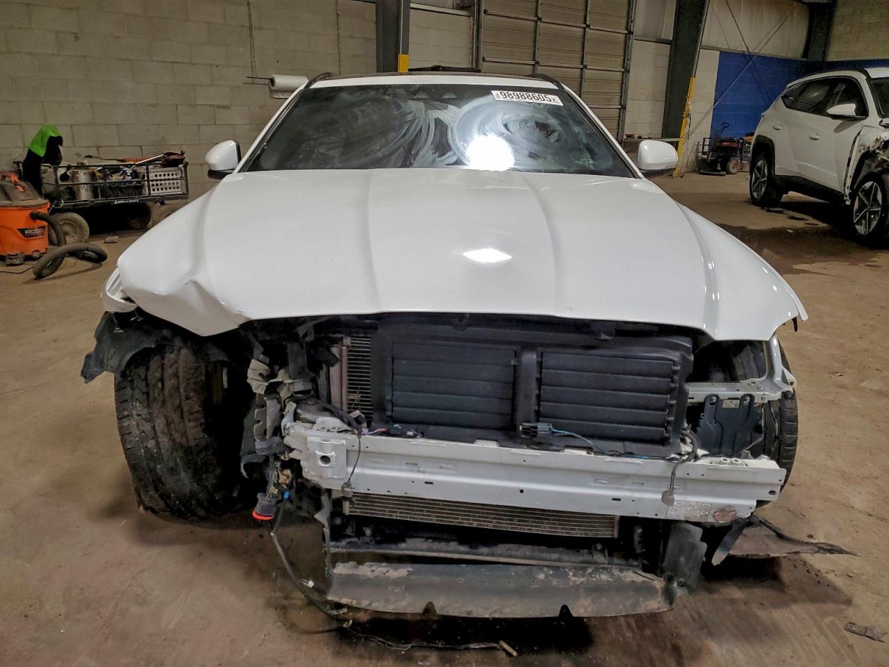 2018 JAGUAR XF